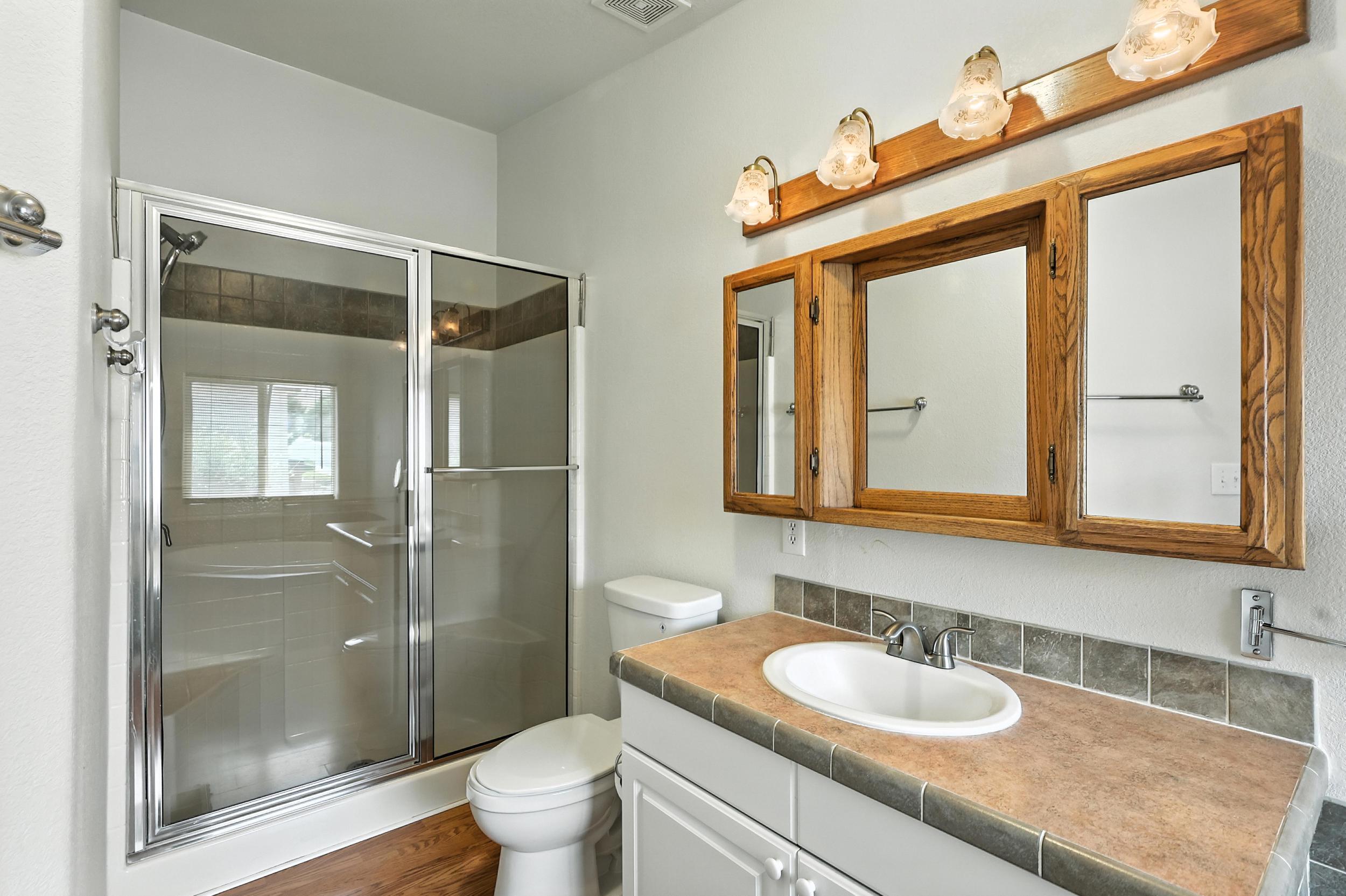 202 SUNRISE BLUFFS Drive