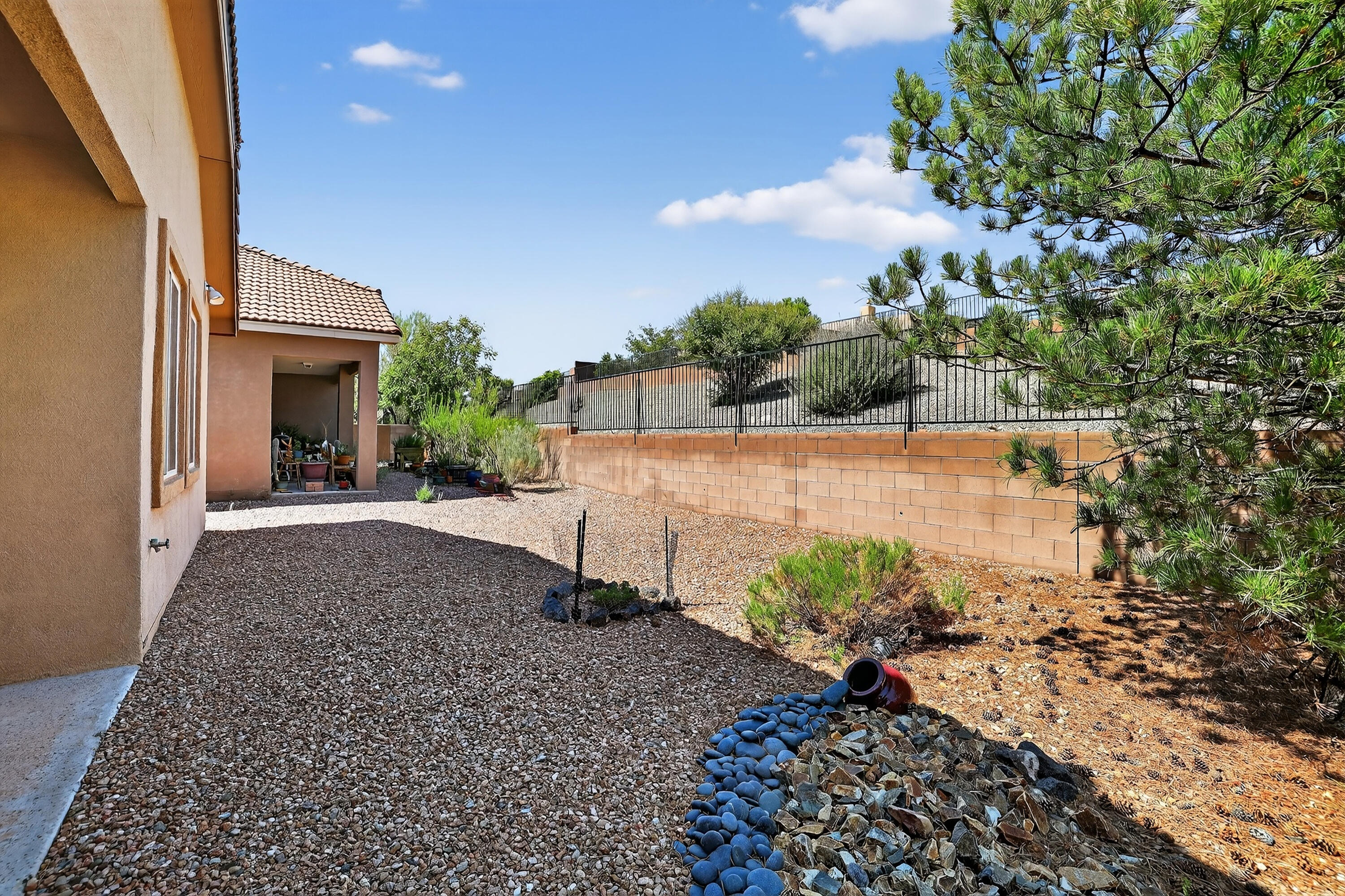 939 Desert Willow Court