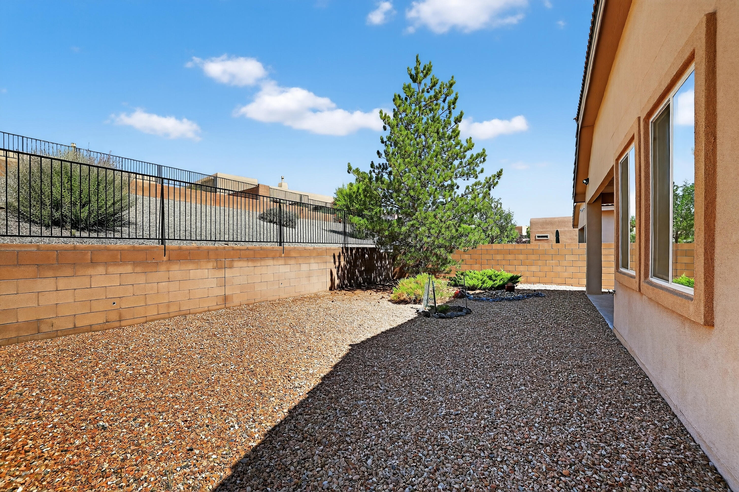 939 Desert Willow Court