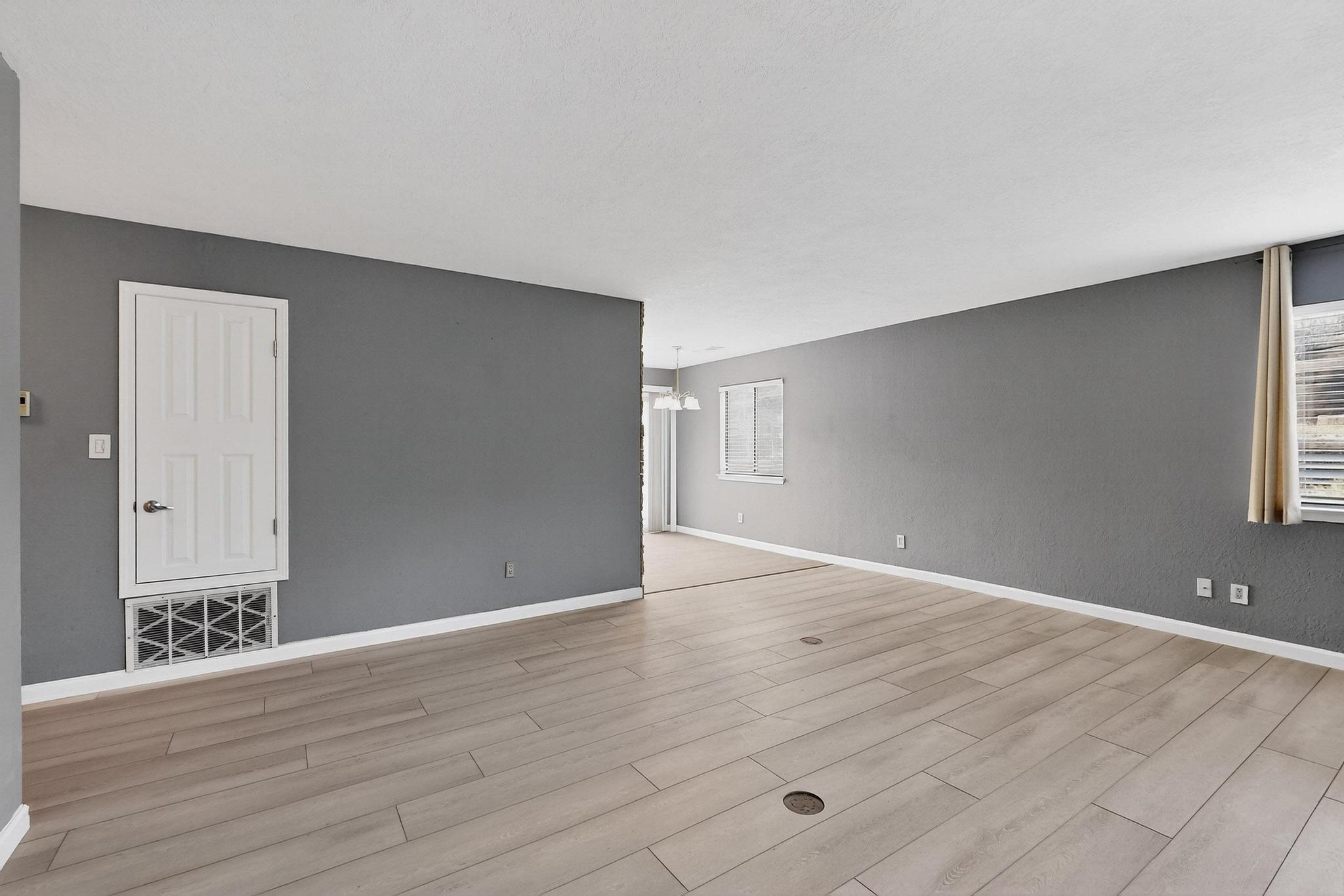 2900 Vista Del Rey NE 7A