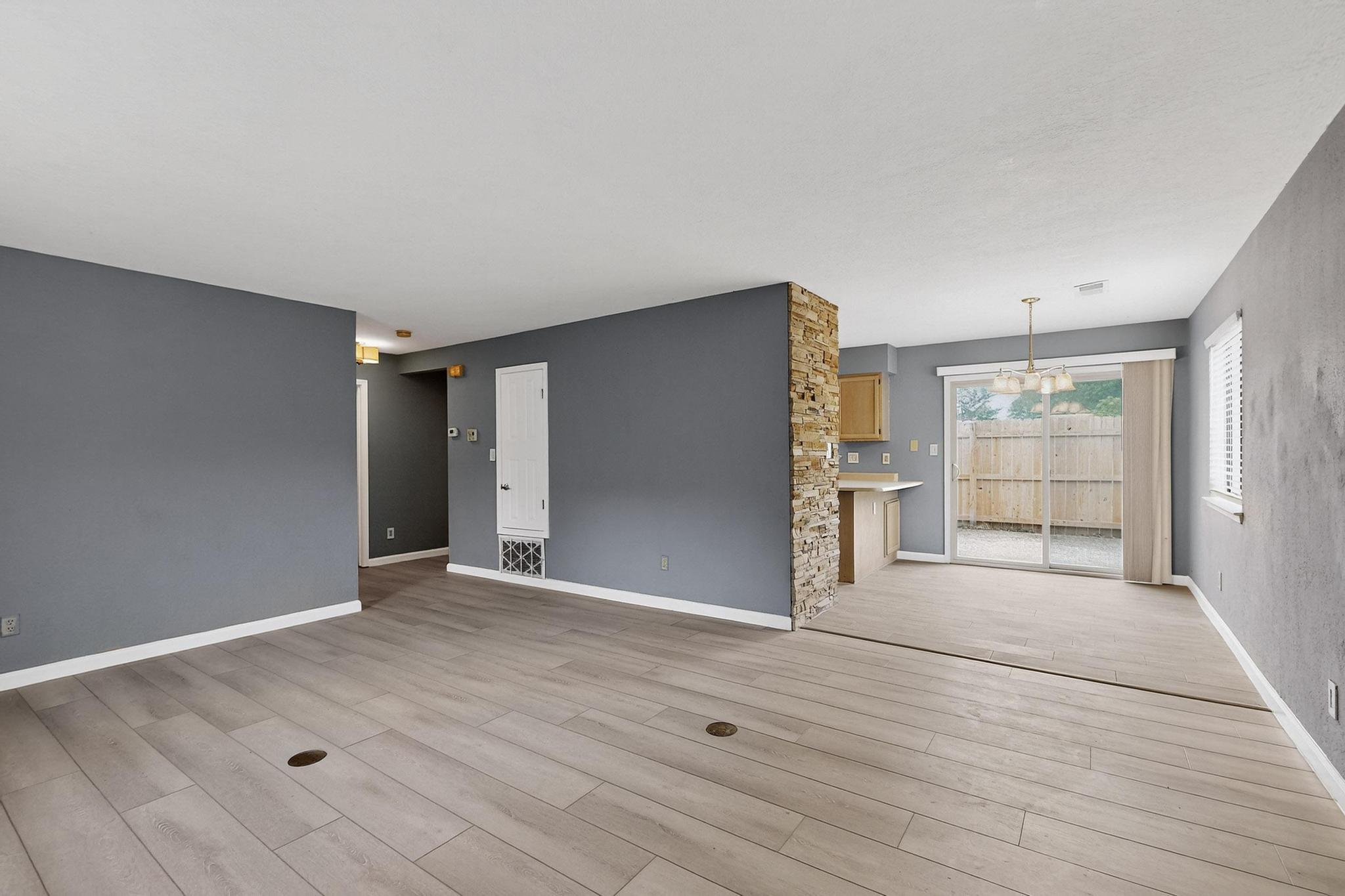 2900 Vista Del Rey NE 7A