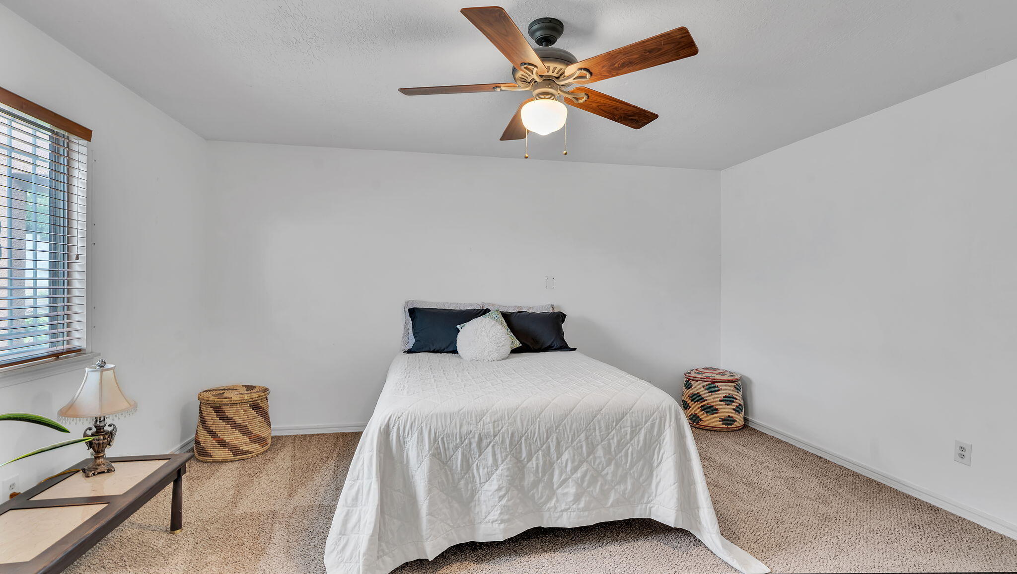 13101 COMANCHE Road NE