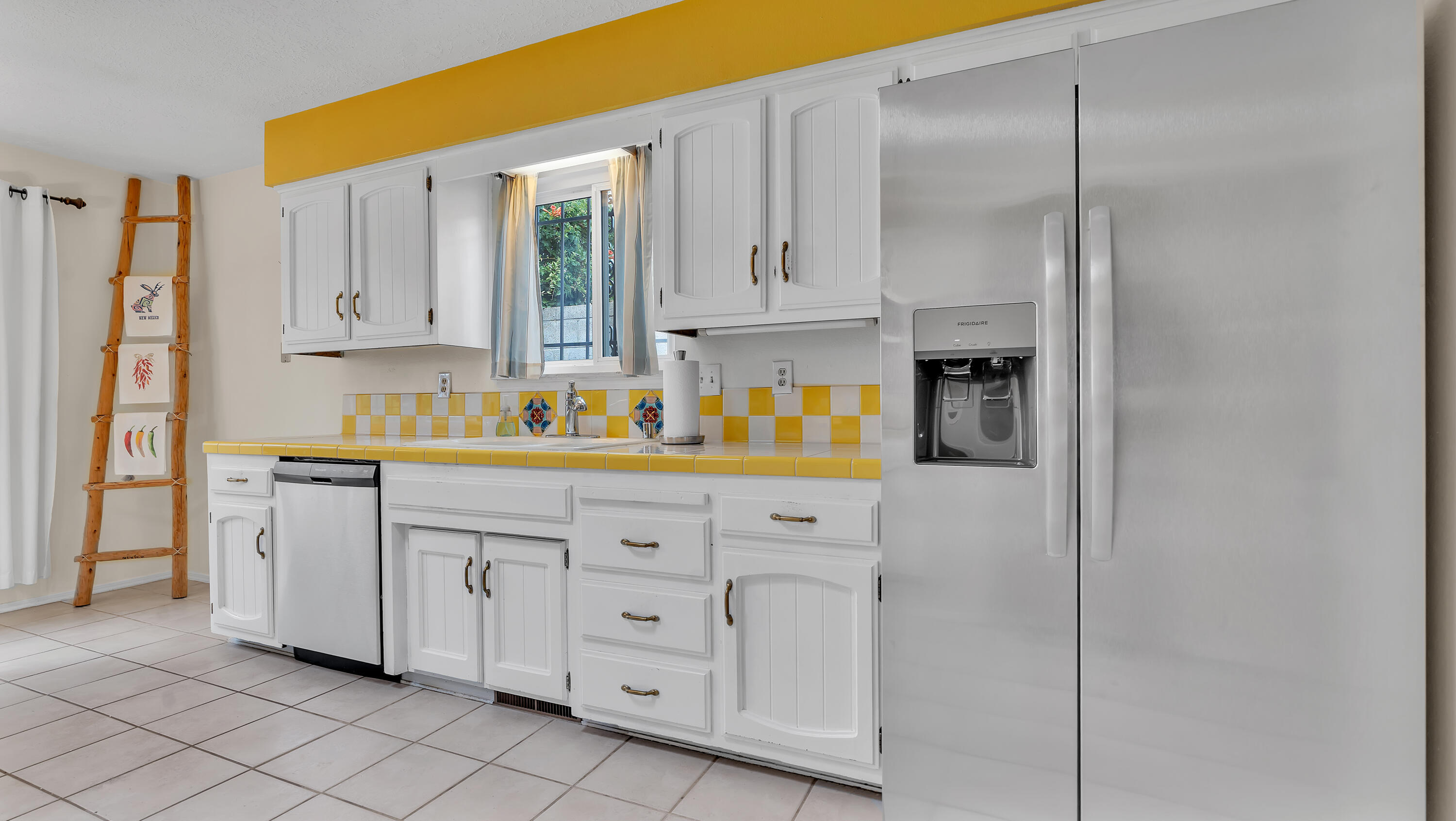 13101 COMANCHE Road NE