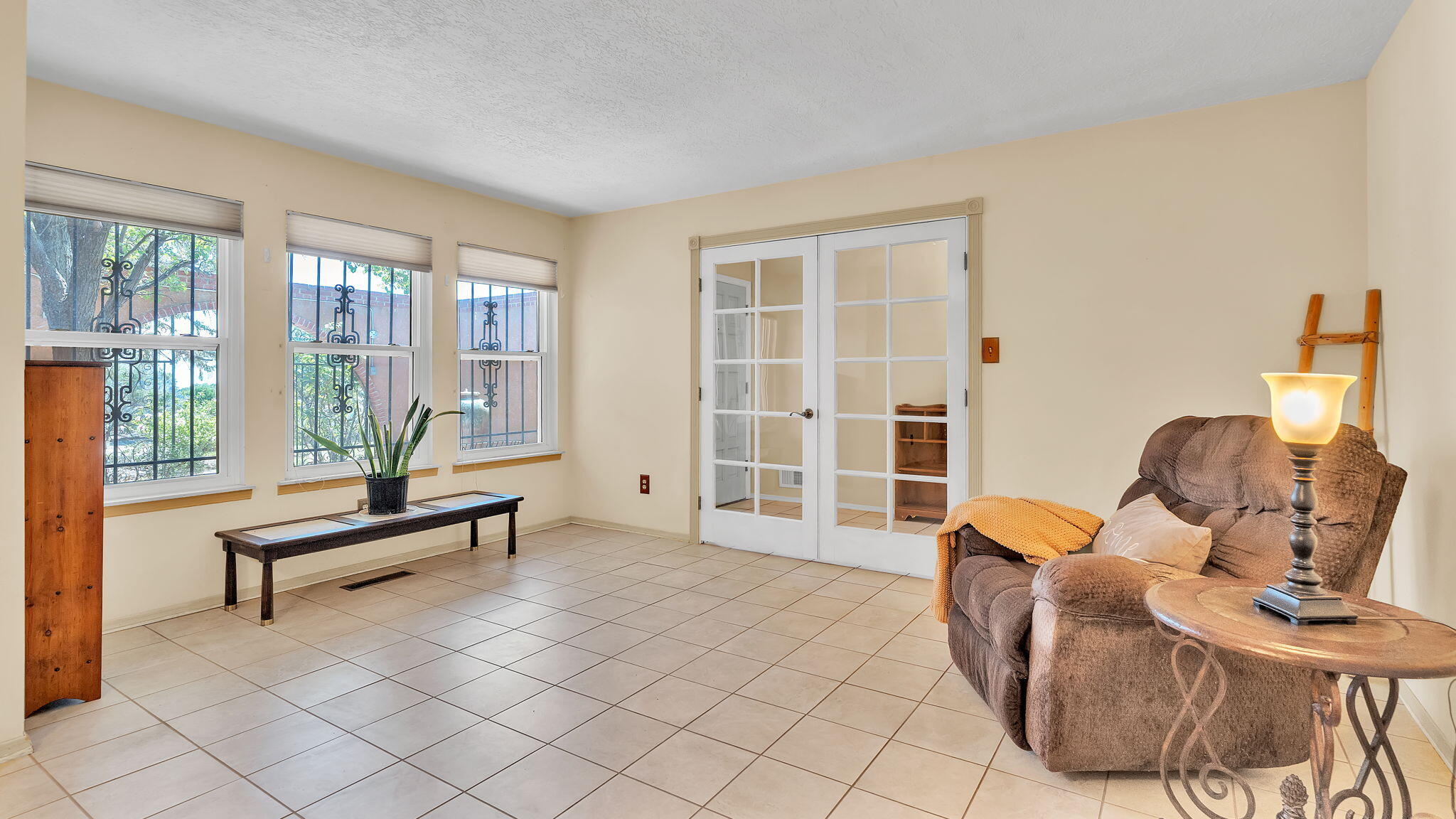 13101 COMANCHE Road NE