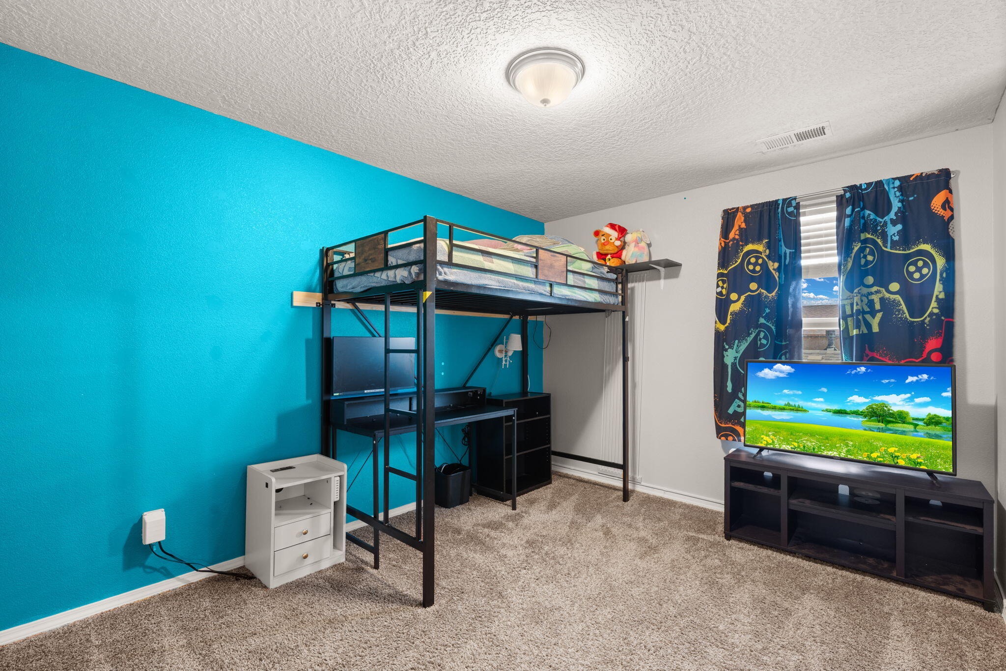 9909 SADDLEHORN Trail SW