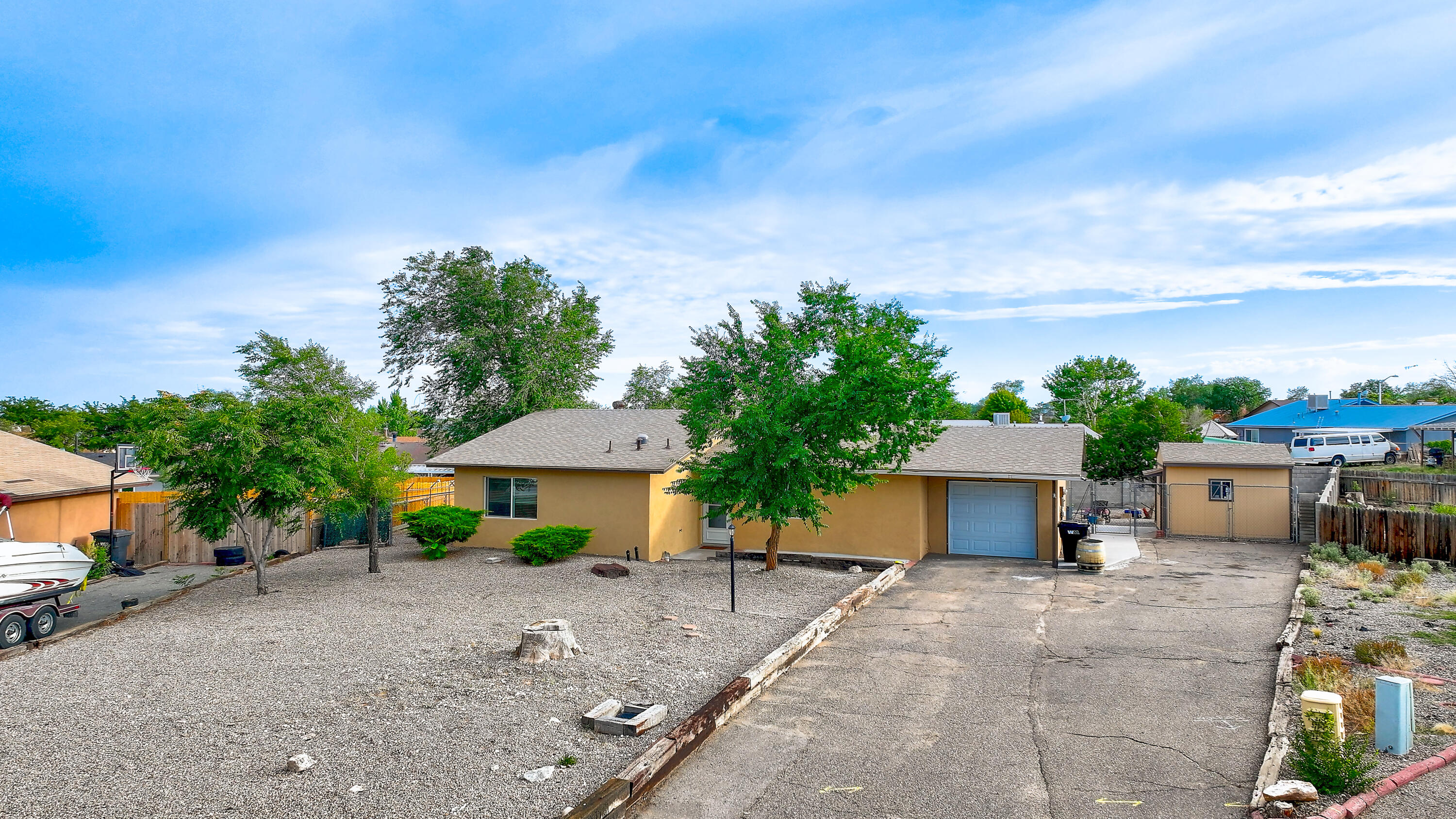 1710 GERALDINE Place SE