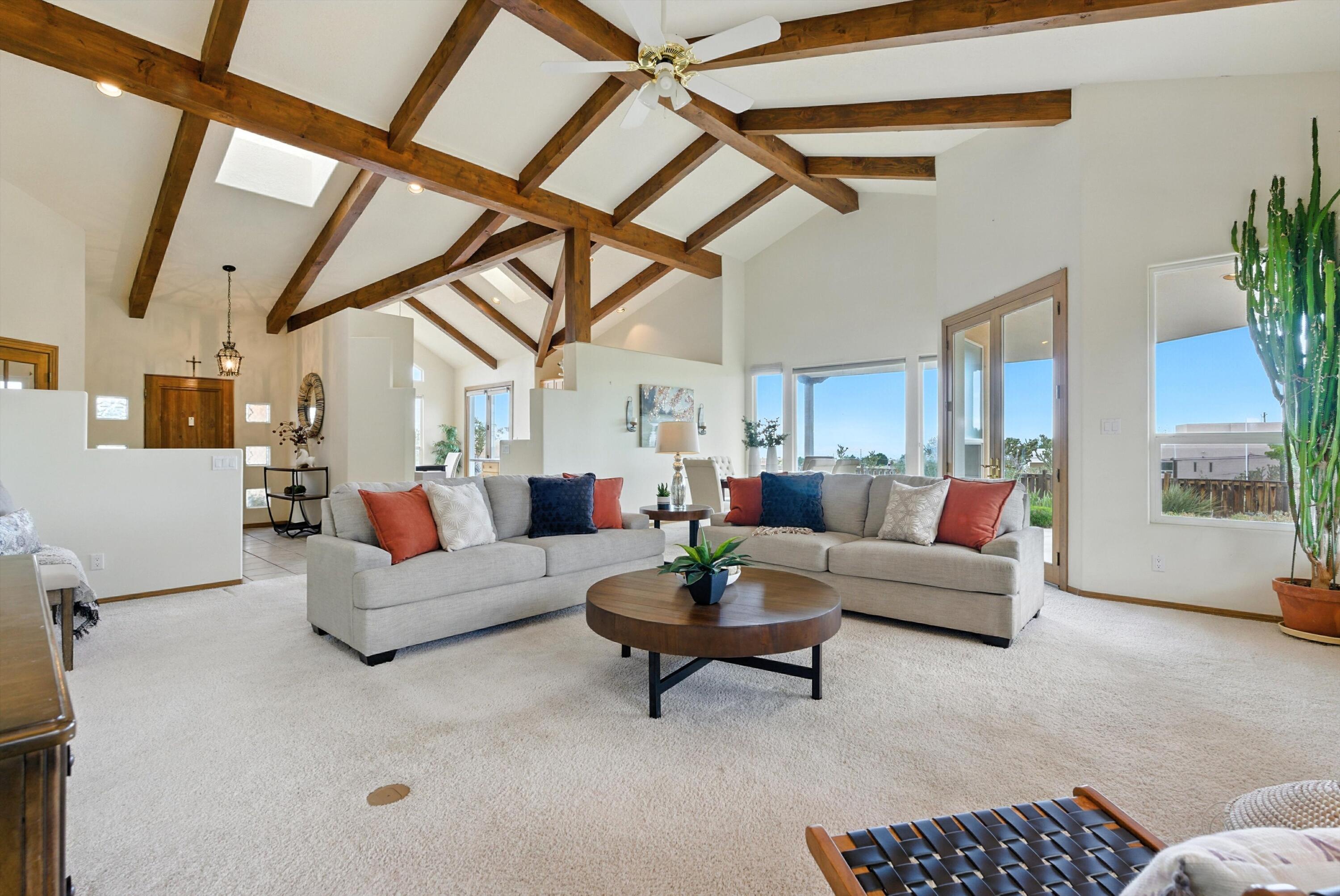 11411 SANTA MONICA Avenue NE