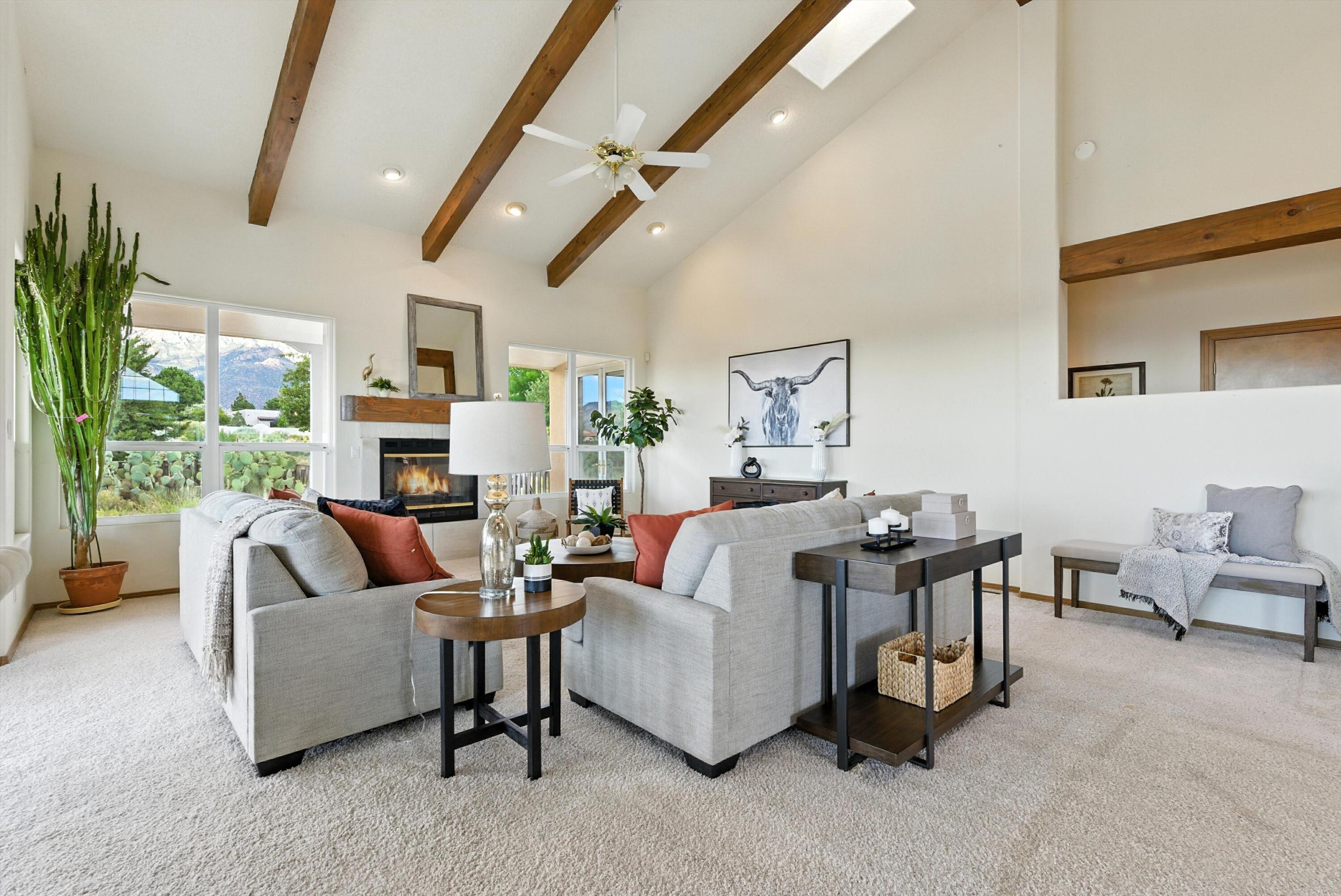 11411 SANTA MONICA Avenue NE
