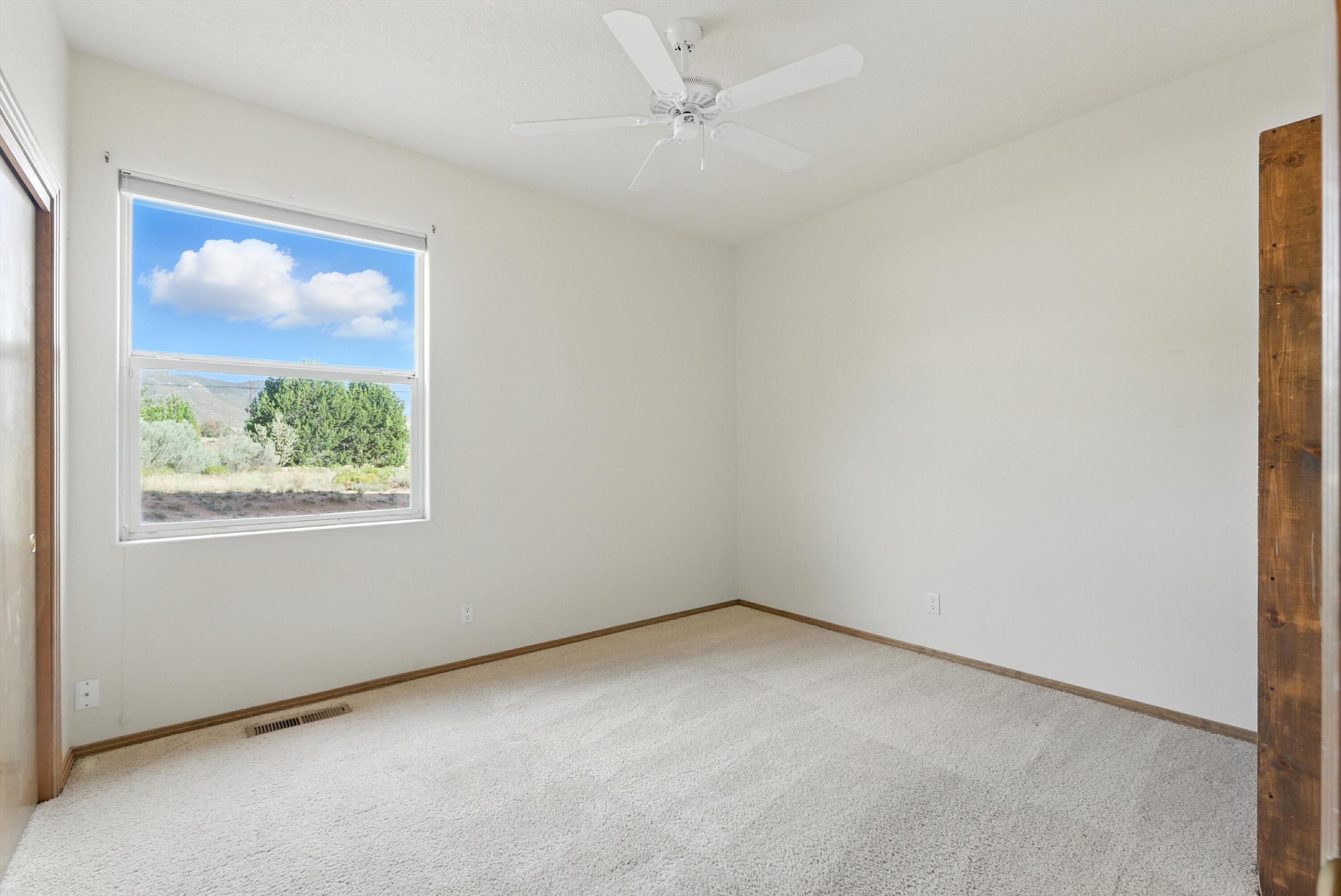 11411 SANTA MONICA Avenue NE