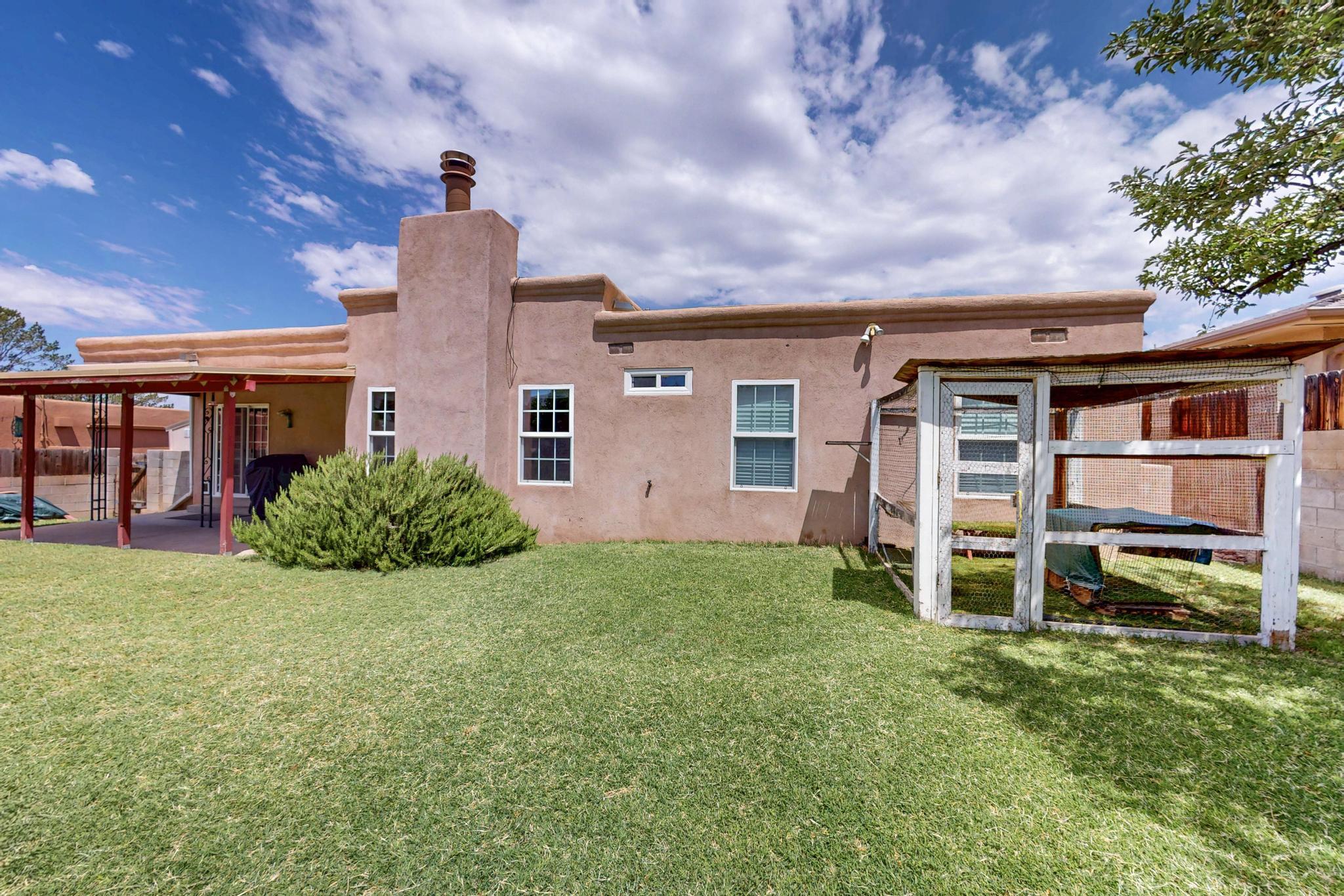 9412 AVENIDA DEL OSO NE