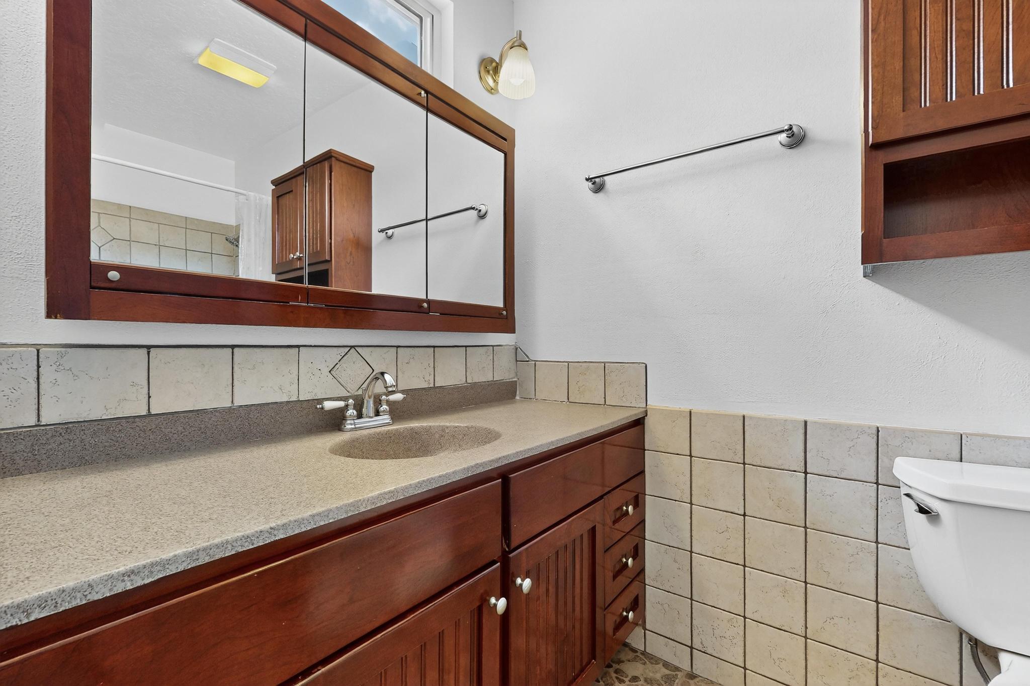 9412 AVENIDA DEL OSO NE