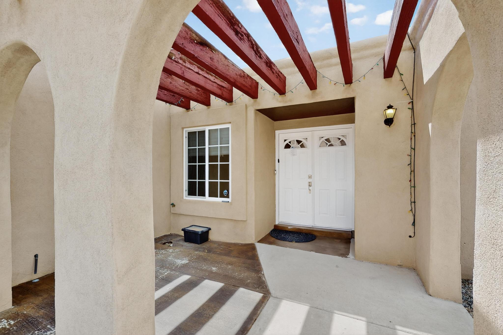 9412 AVENIDA DEL OSO NE