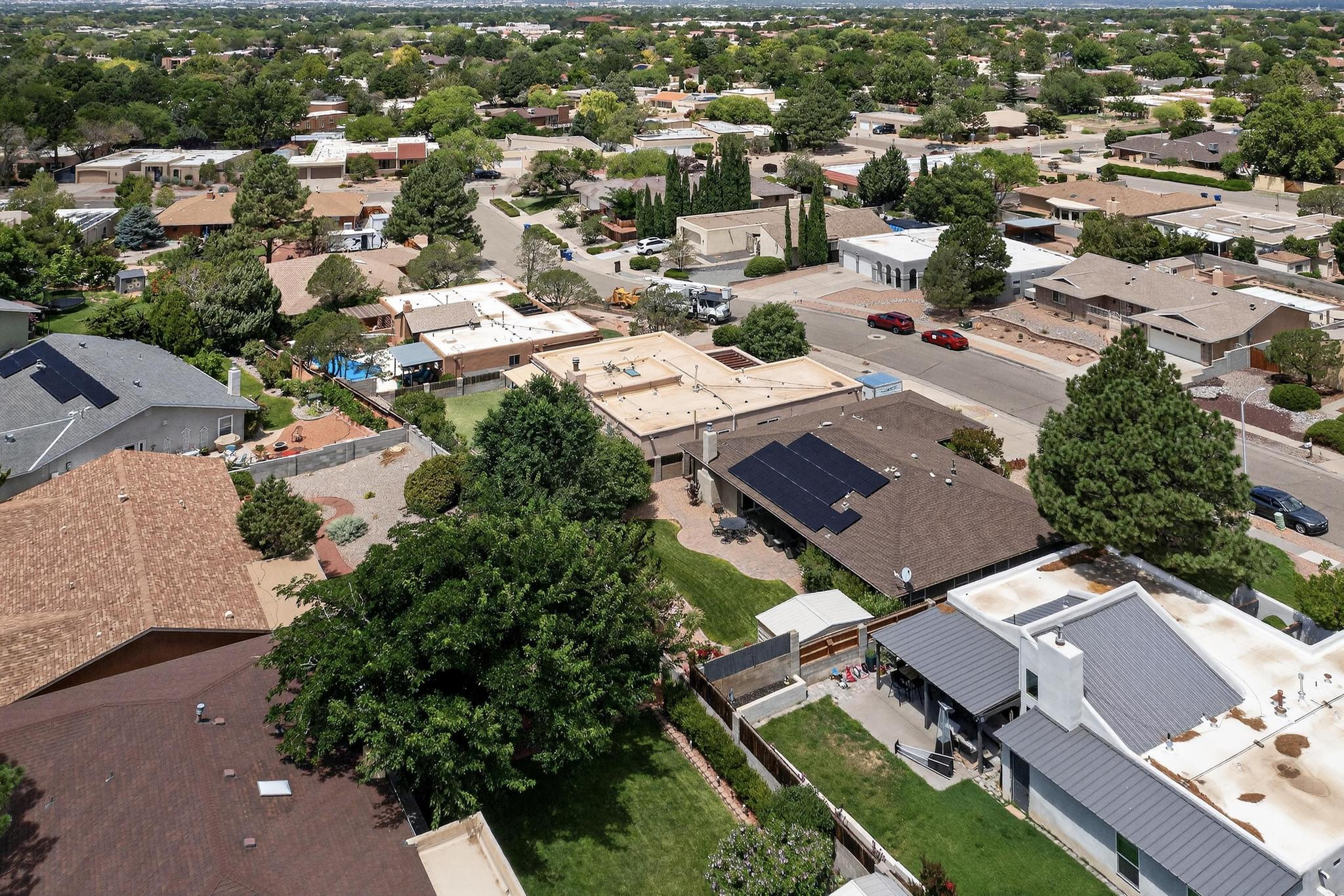 9412 AVENIDA DEL OSO NE