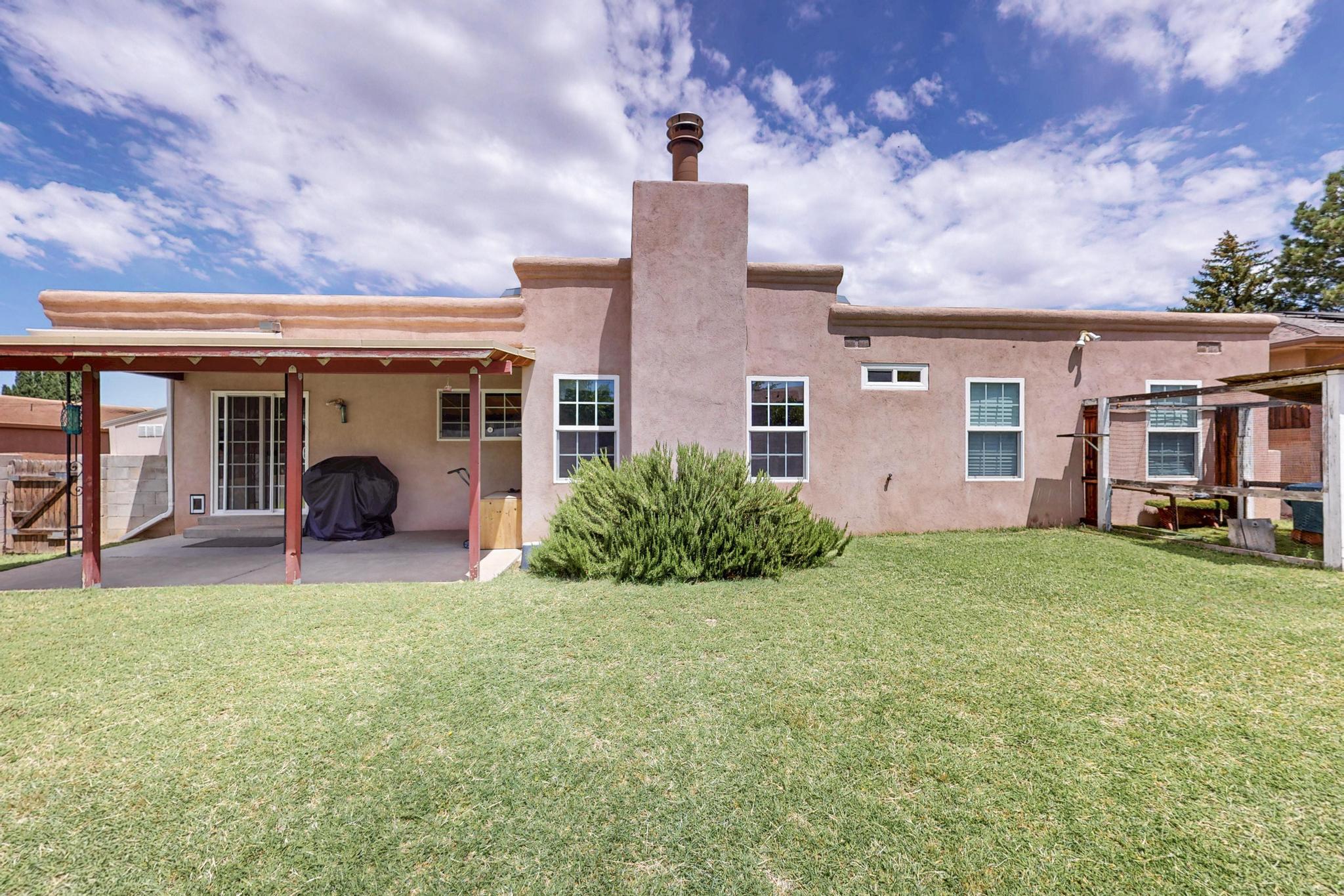 9412 AVENIDA DEL OSO NE