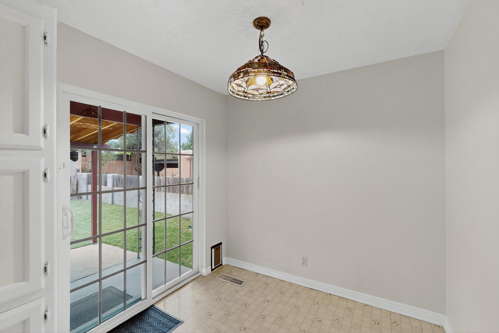 9412 AVENIDA DEL OSO NE