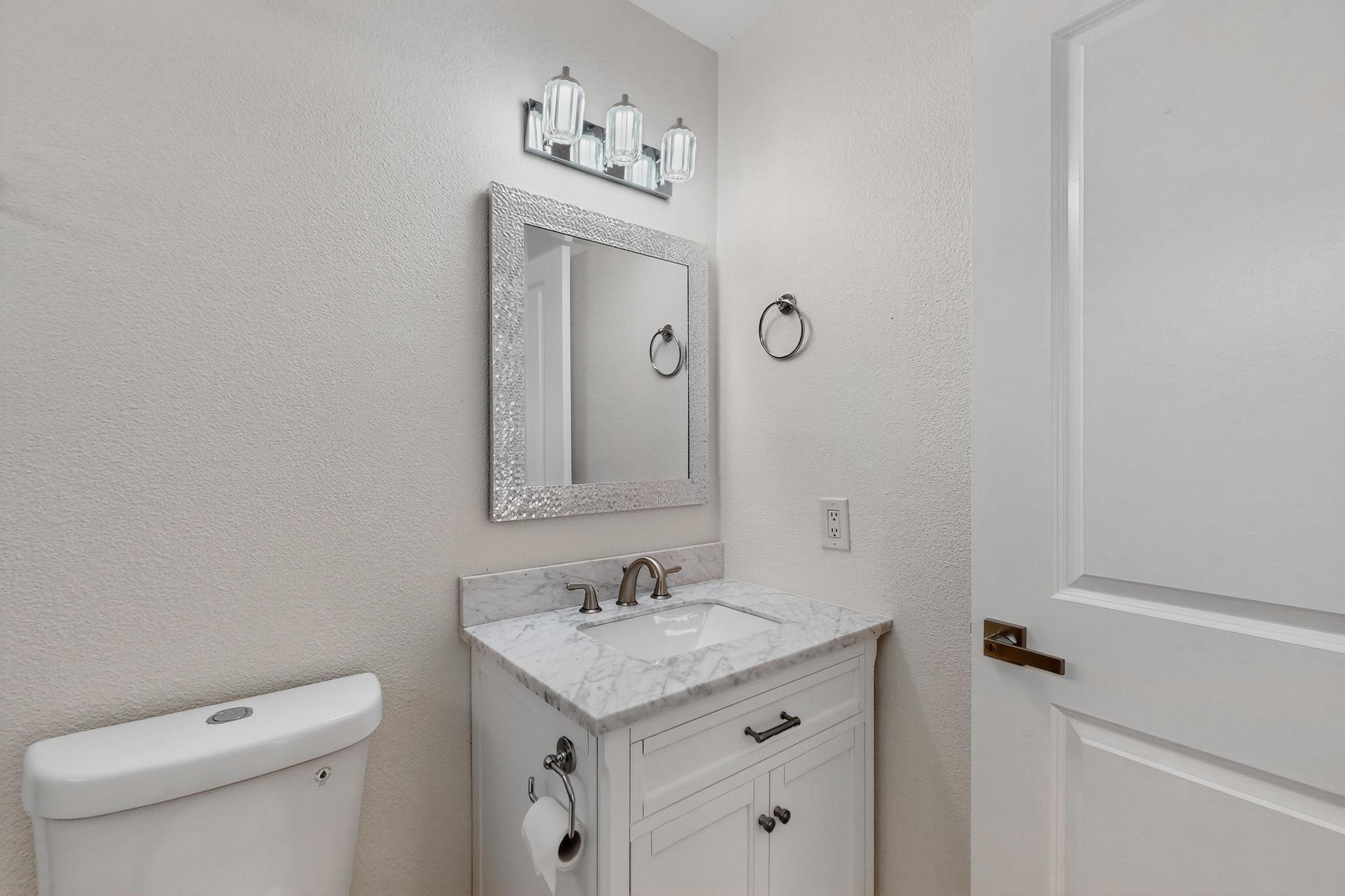 9514 KANDACE Drive NW