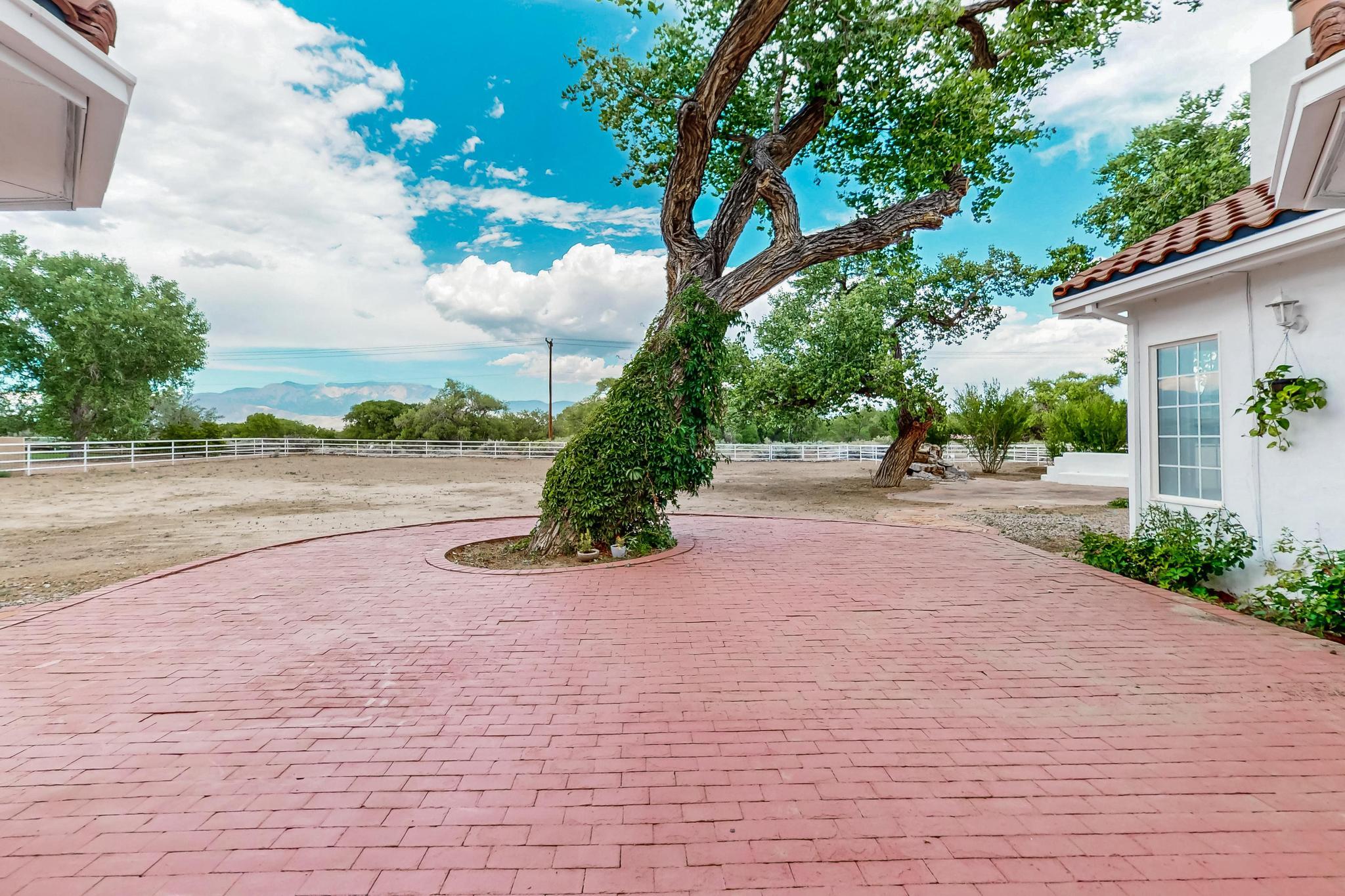 9514 KANDACE Drive NW