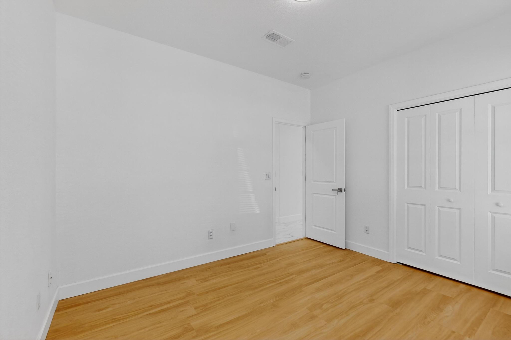 9514 KANDACE Drive NW