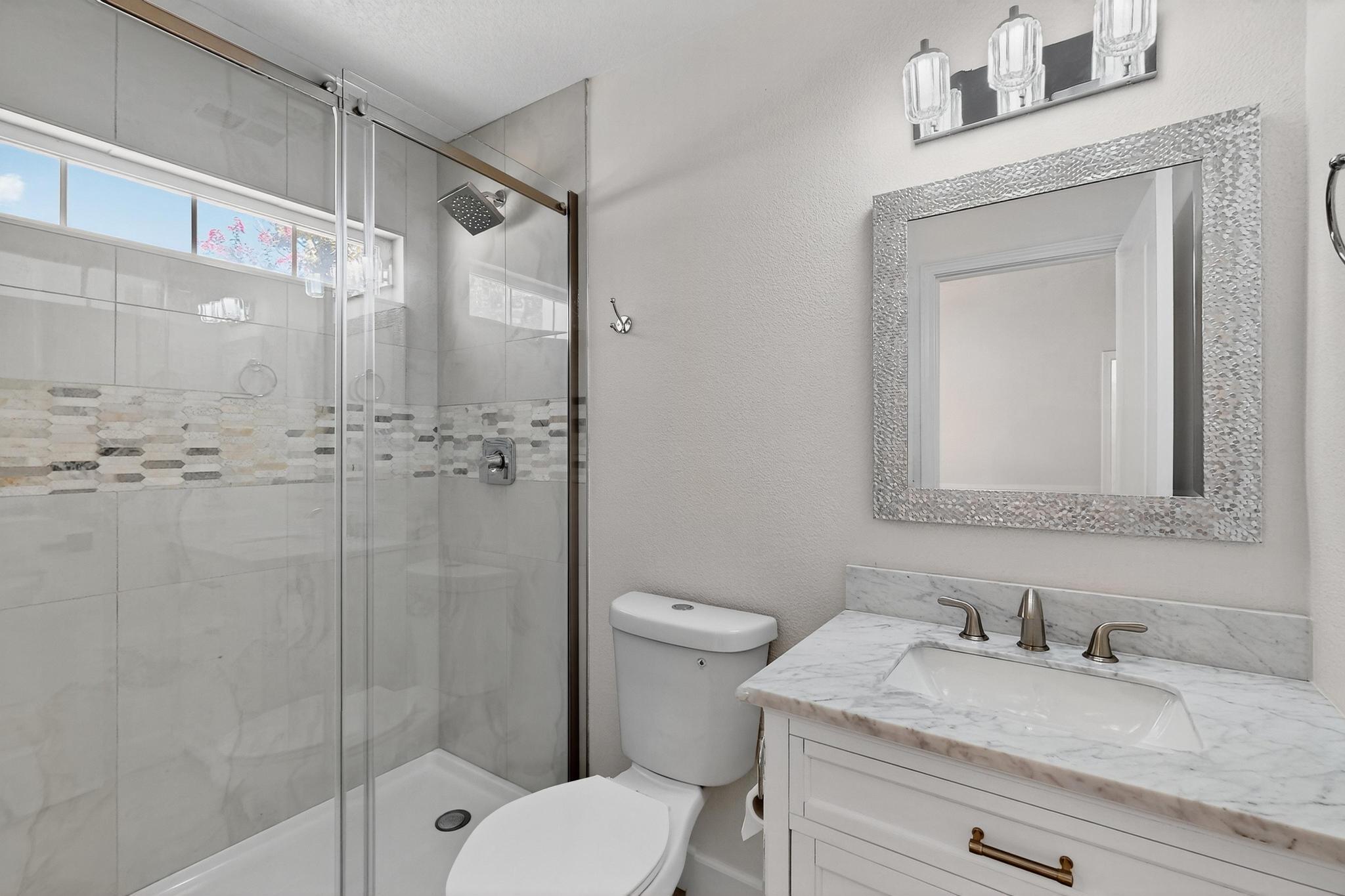 9514 KANDACE Drive NW