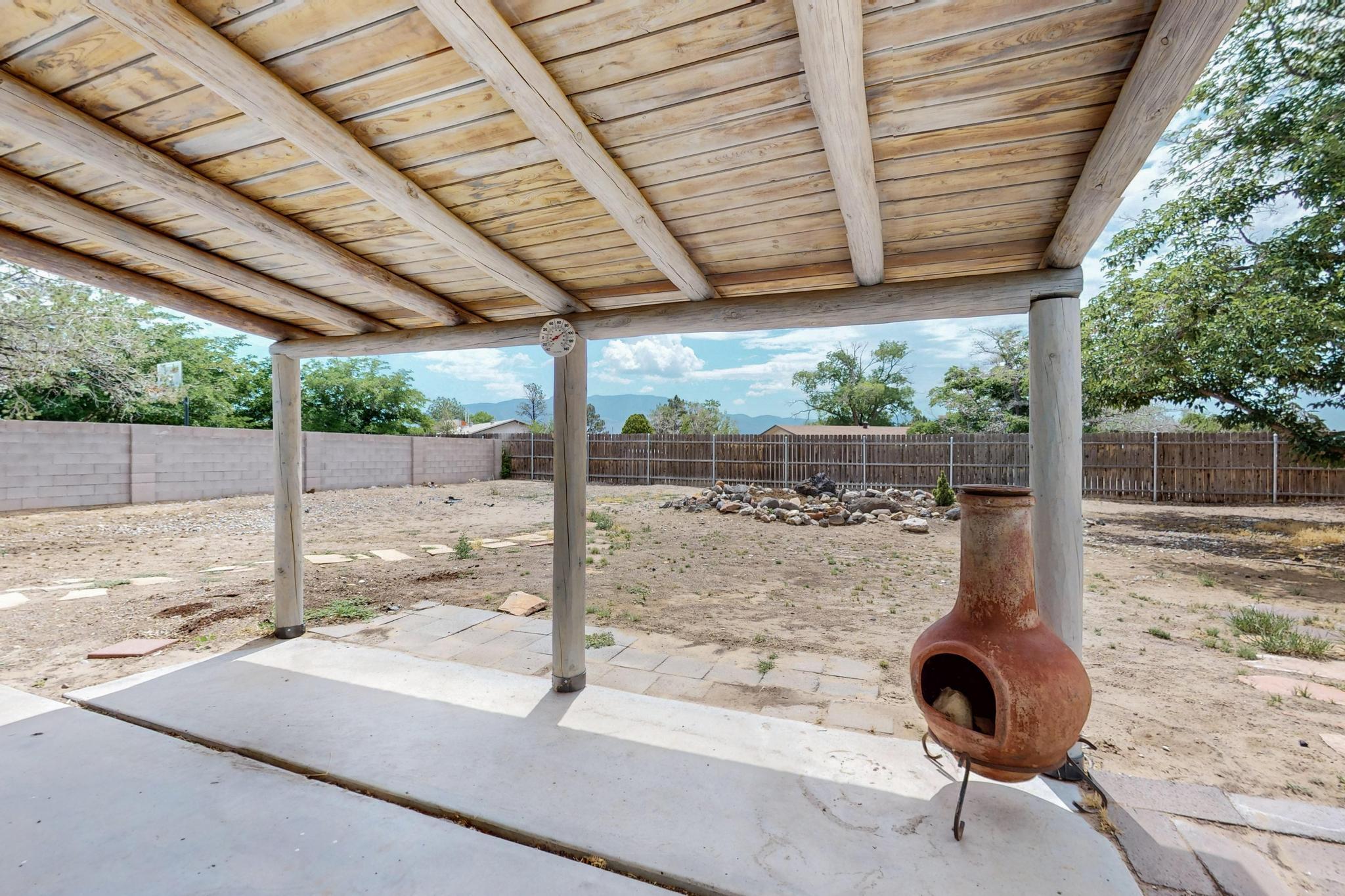 804 LA CASA DE PRASA Drive SE