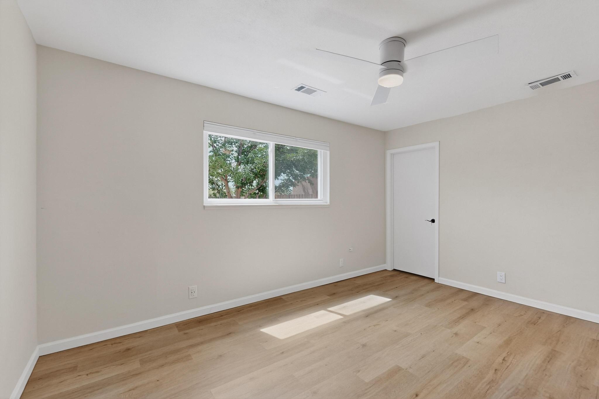 804 LA CASA DE PRASA Drive SE