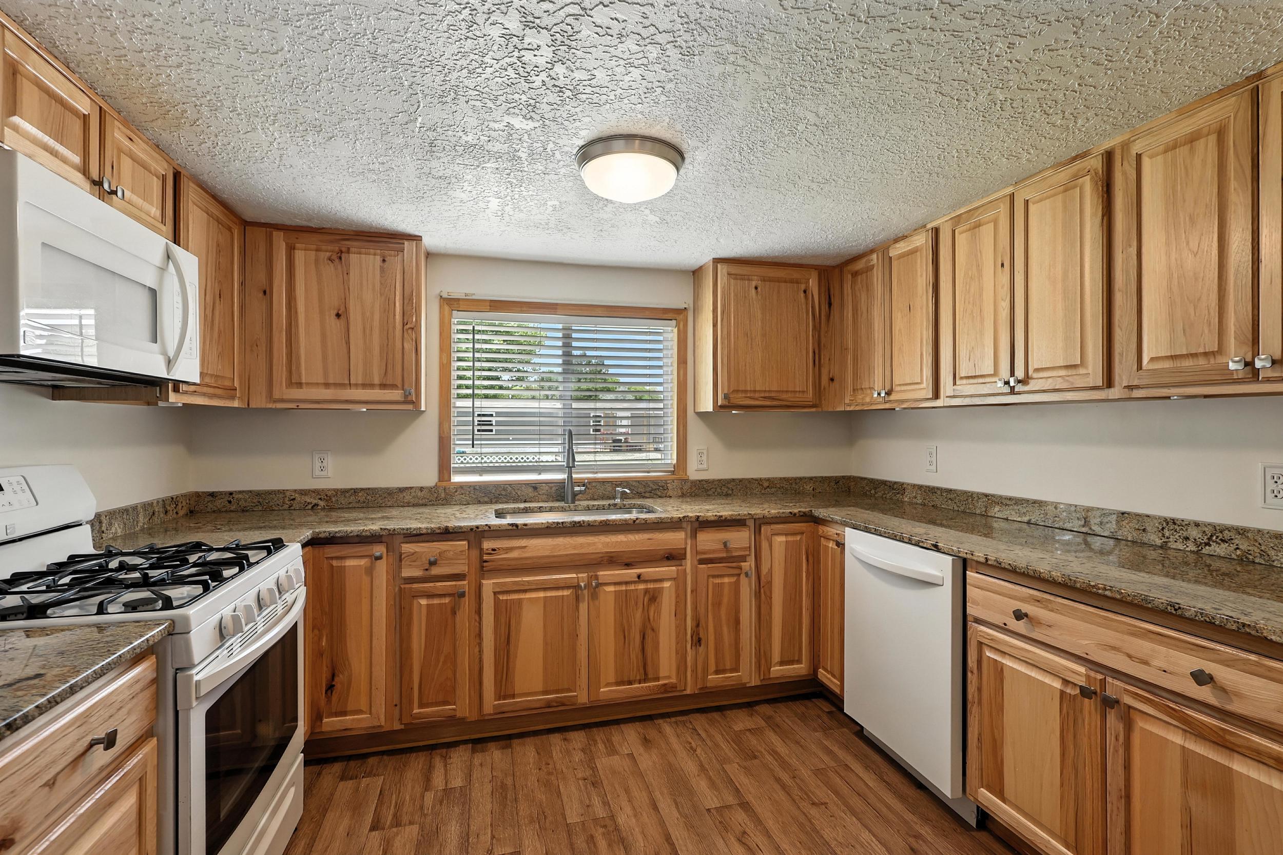 16 YERBA Road