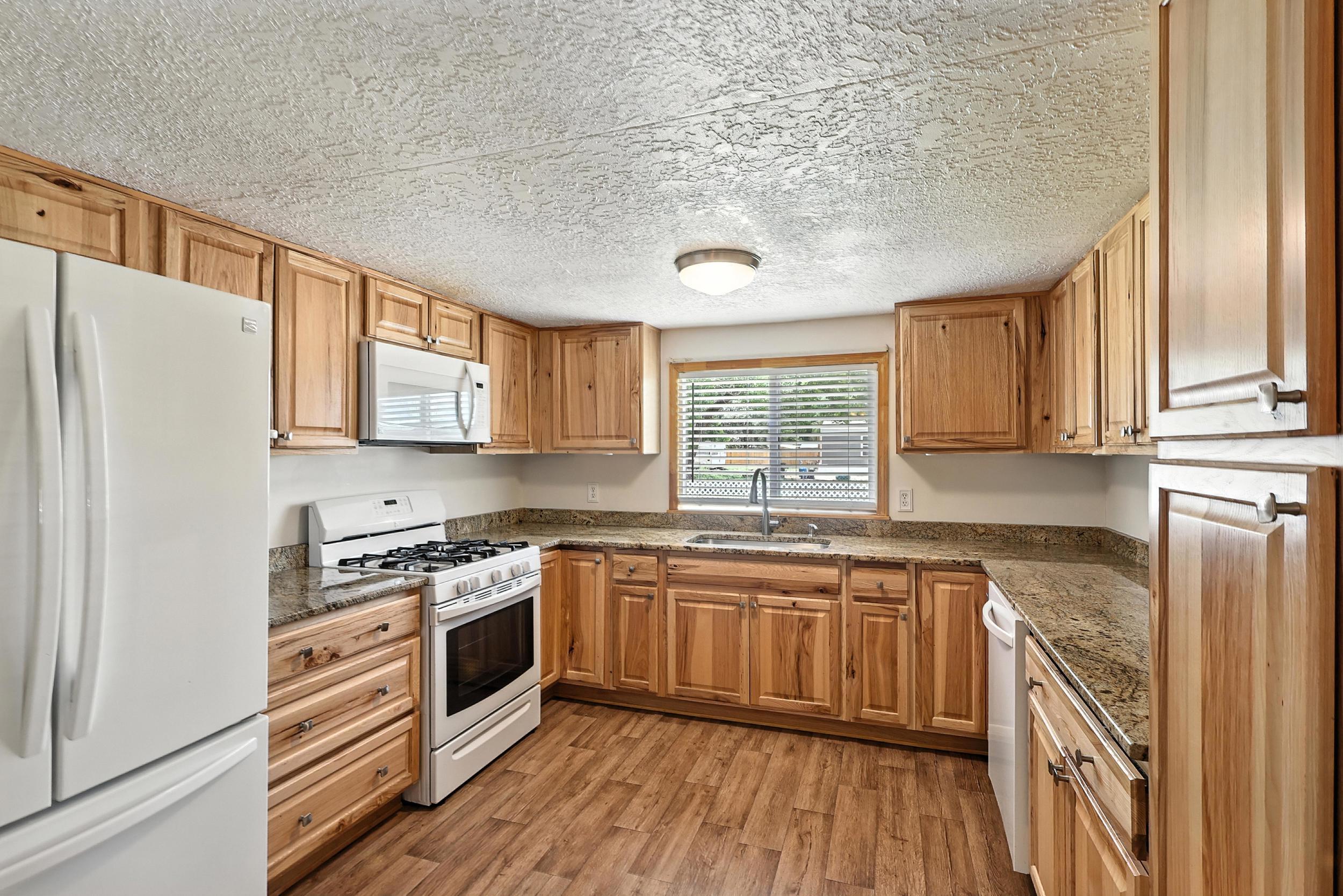 16 YERBA Road