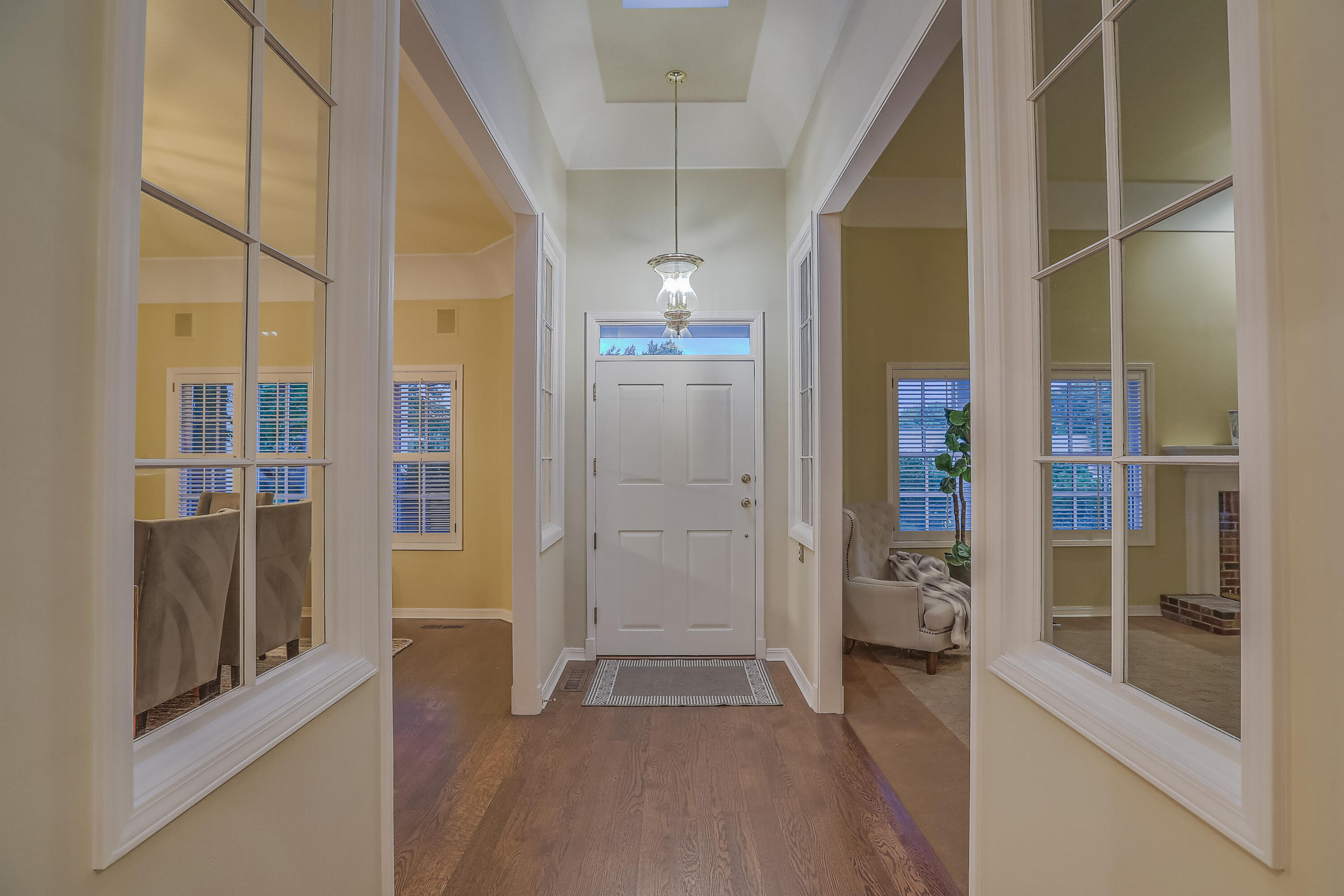 1724 AVENIDA ALTURAS NE