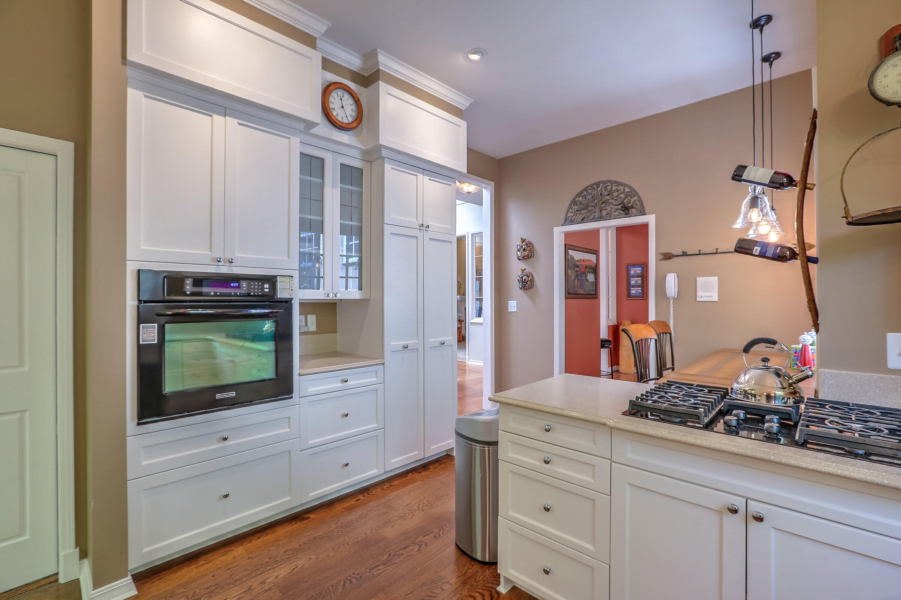 1724 AVENIDA ALTURAS NE