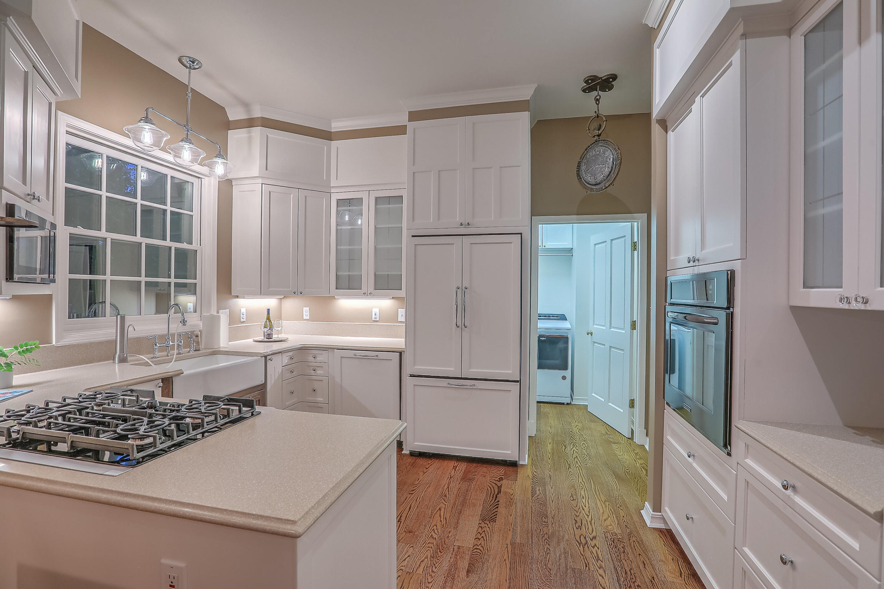 1724 AVENIDA ALTURAS NE