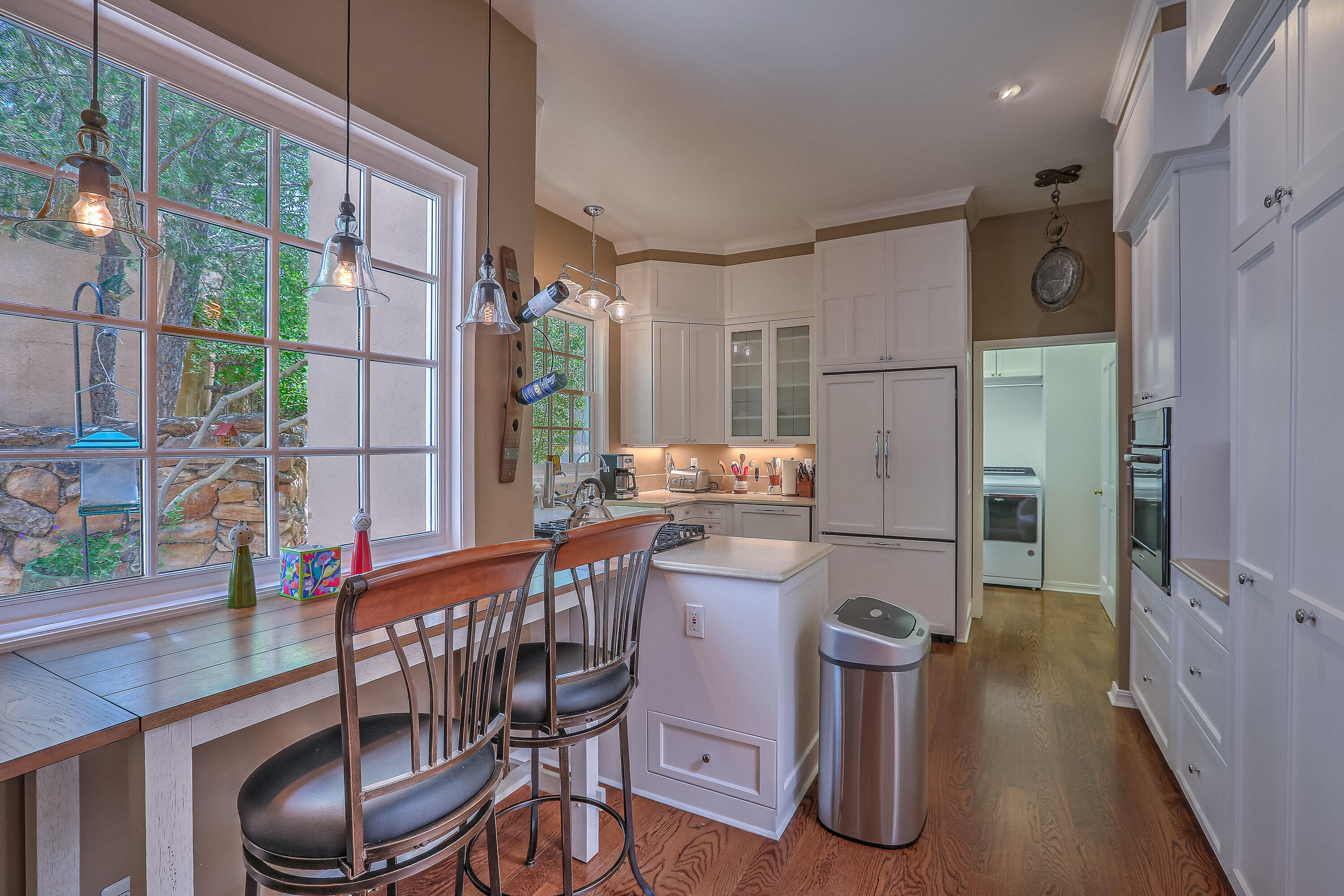 1724 AVENIDA ALTURAS NE