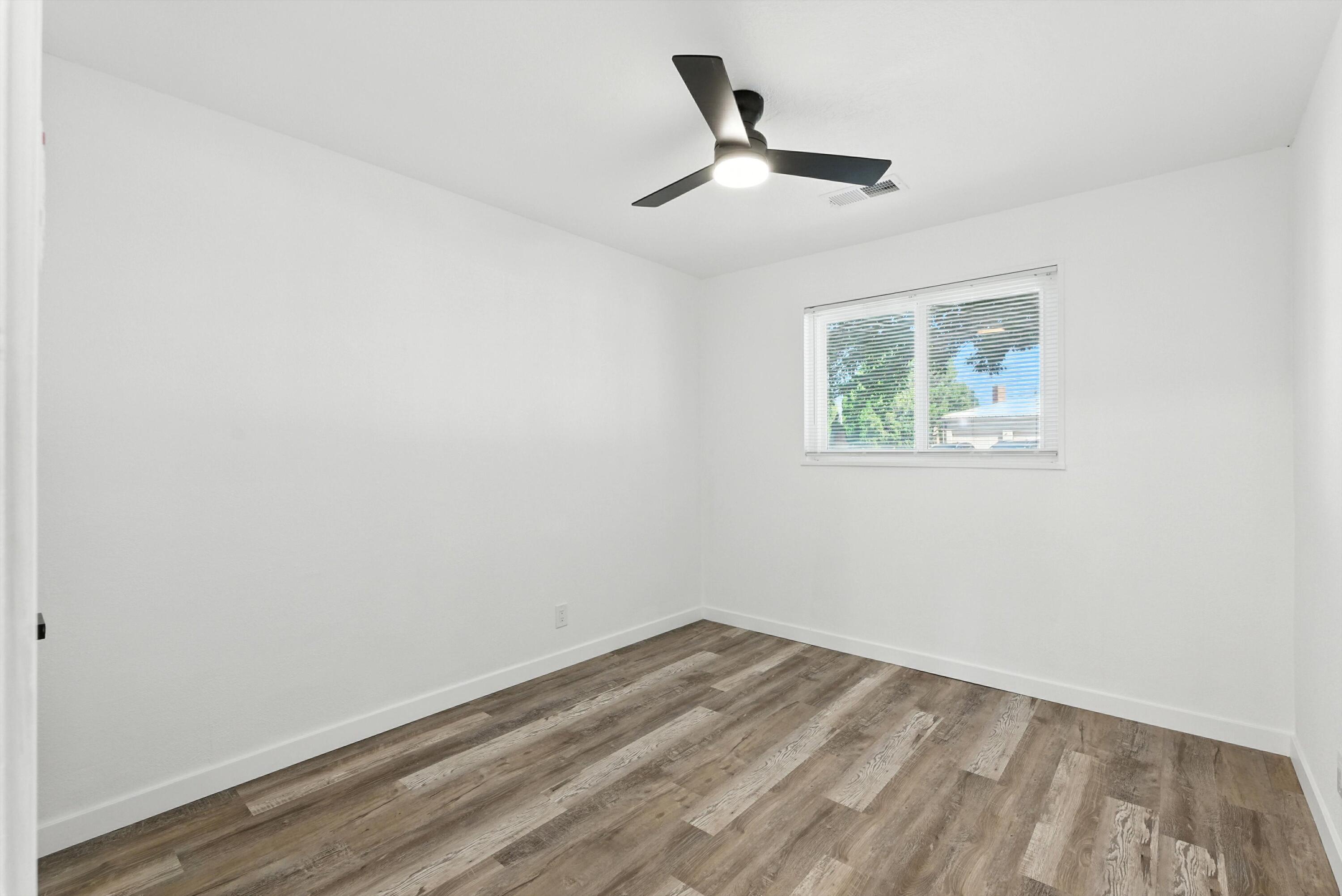 9638 MORROW Avenue NE