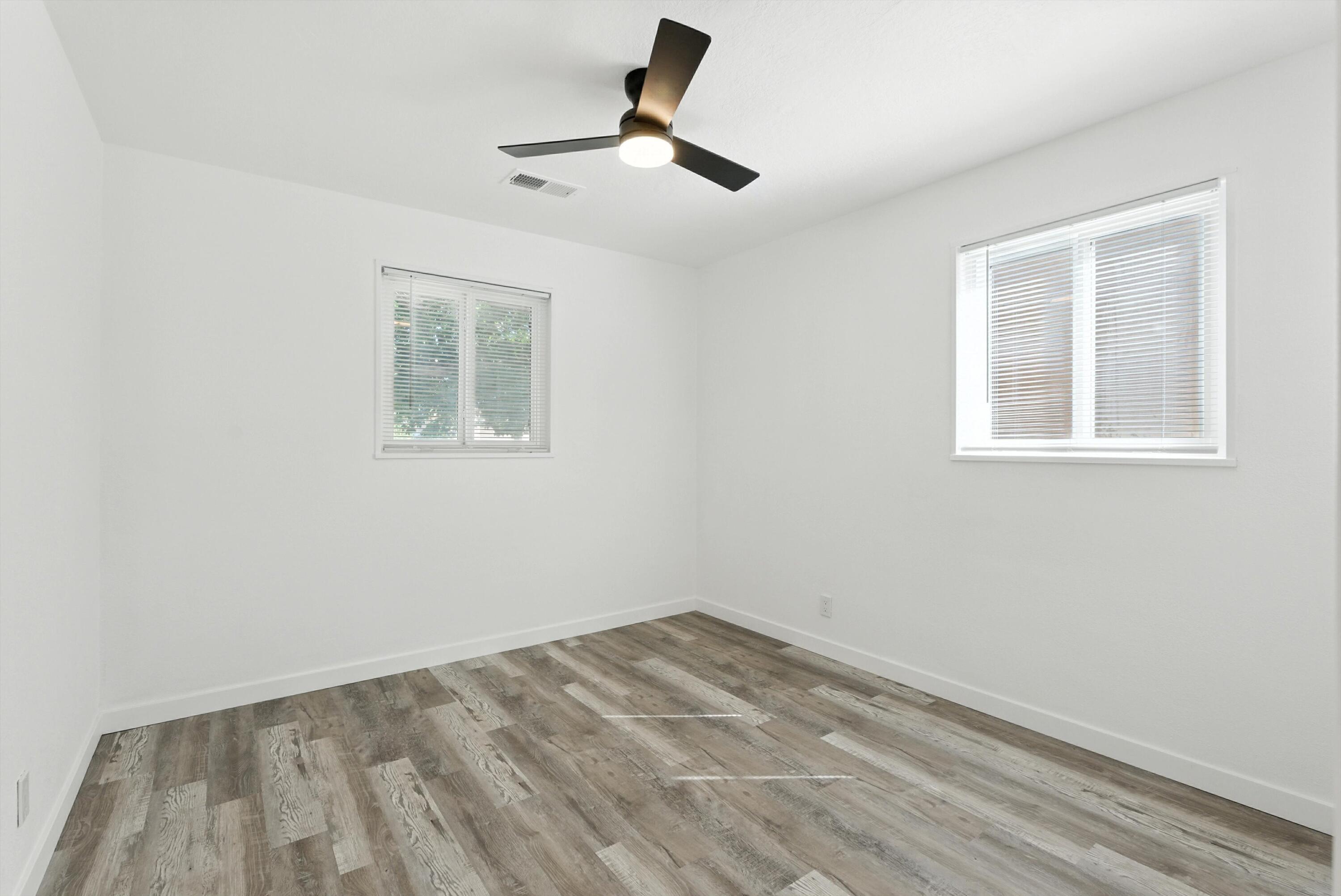 9638 MORROW Avenue NE