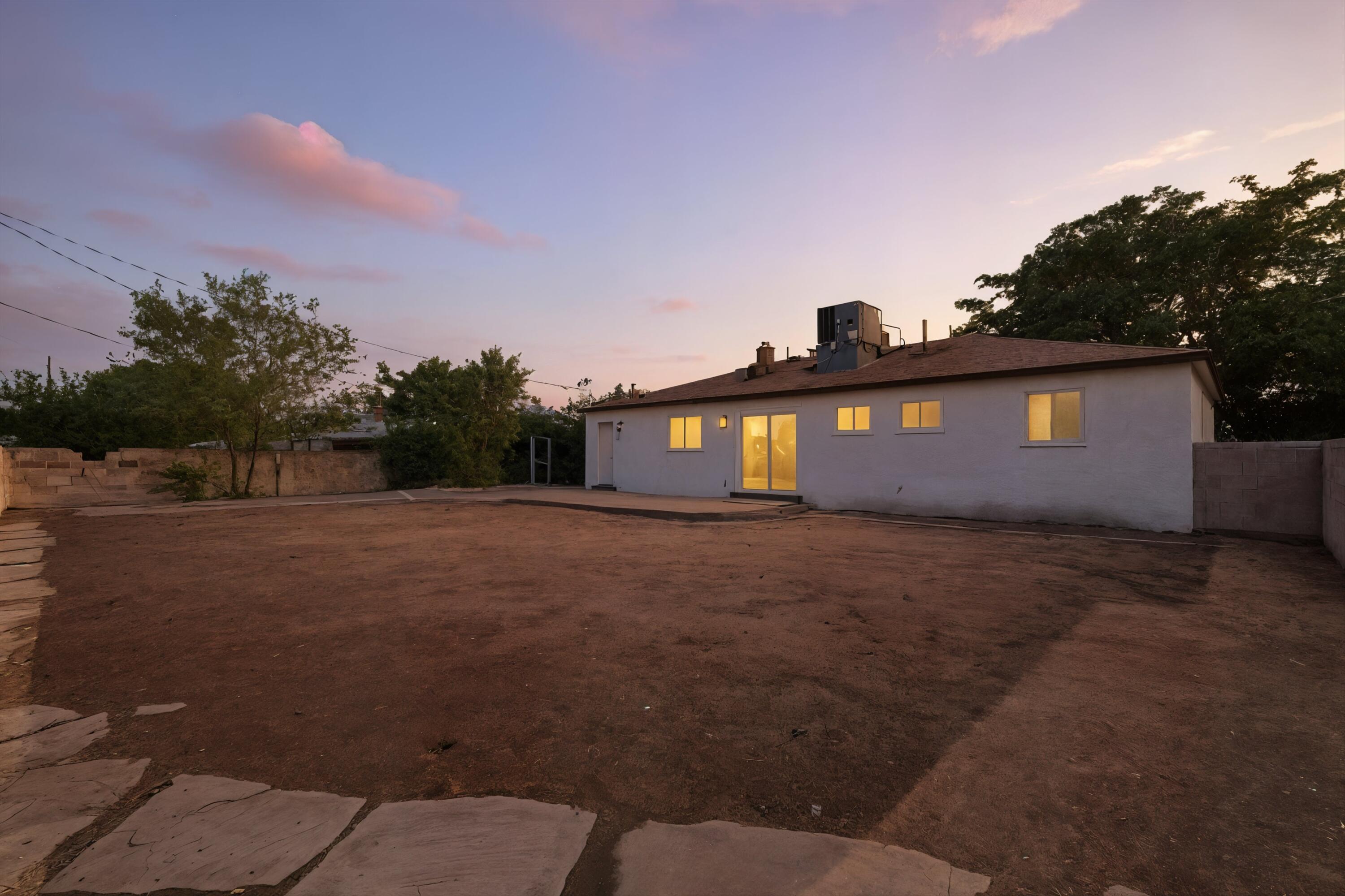 9638 MORROW Avenue NE