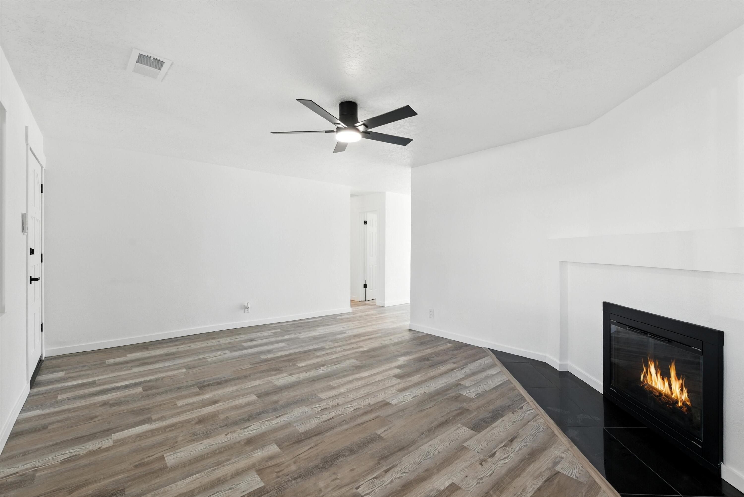 9638 MORROW Avenue NE