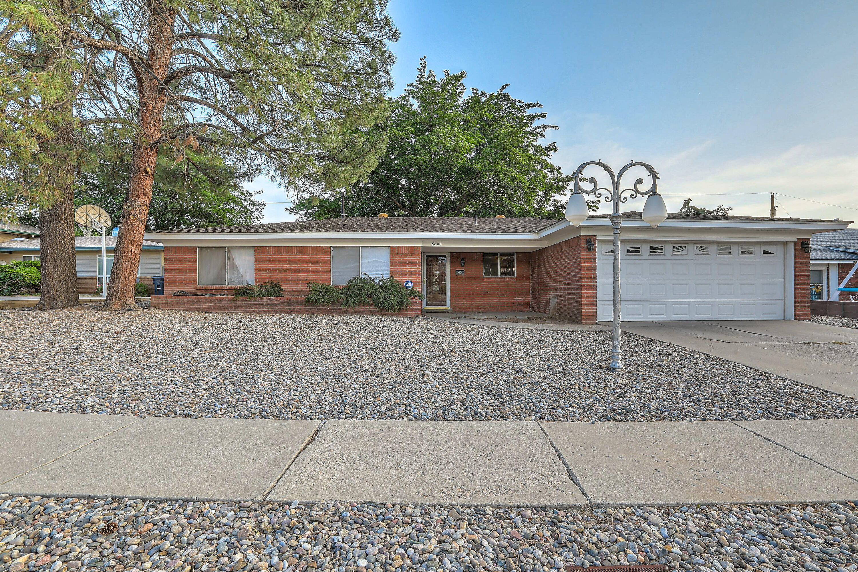 8800 ASPEN Avenue NE