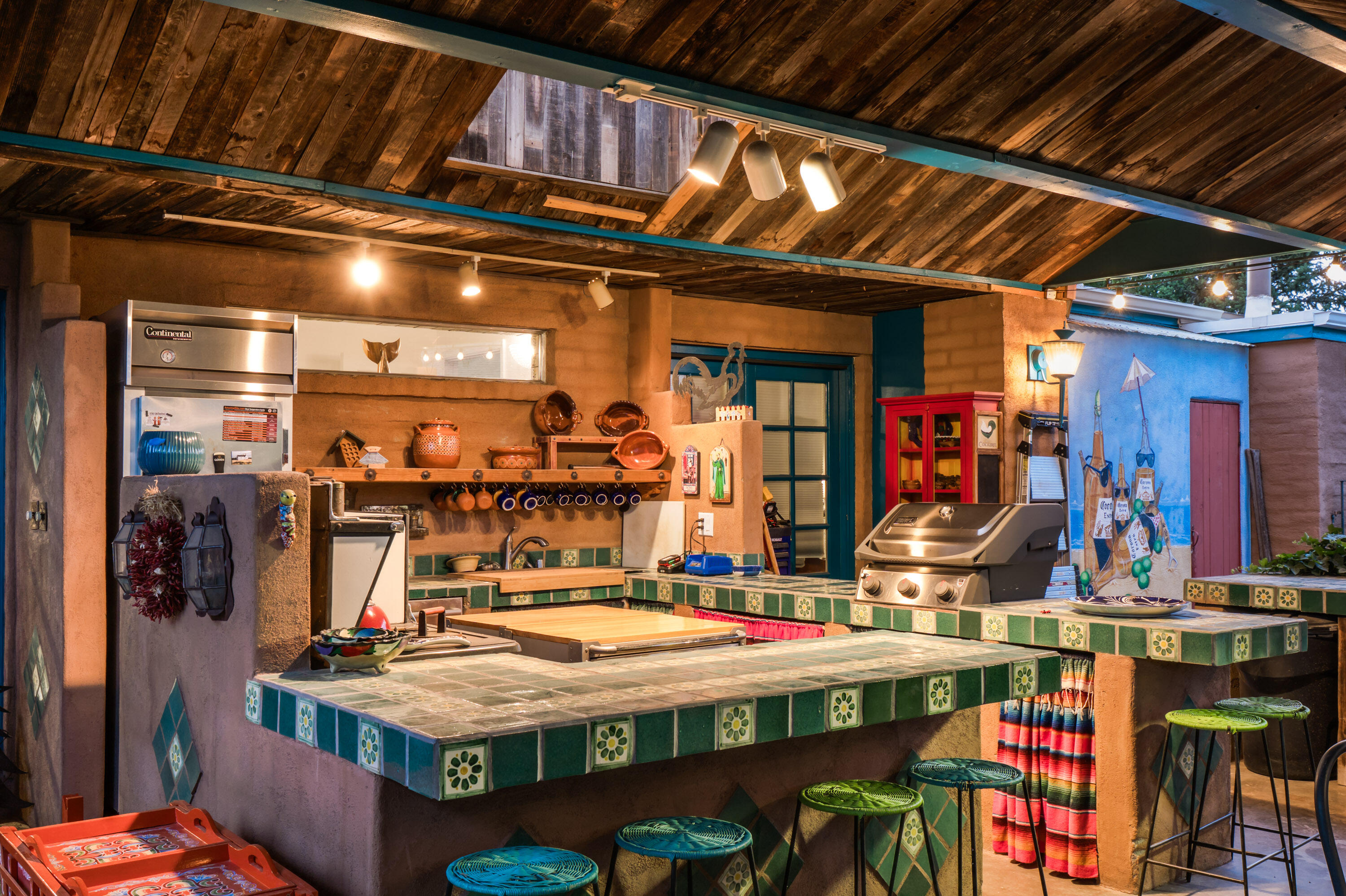 2700 RIO GRANDE Boulevard NW