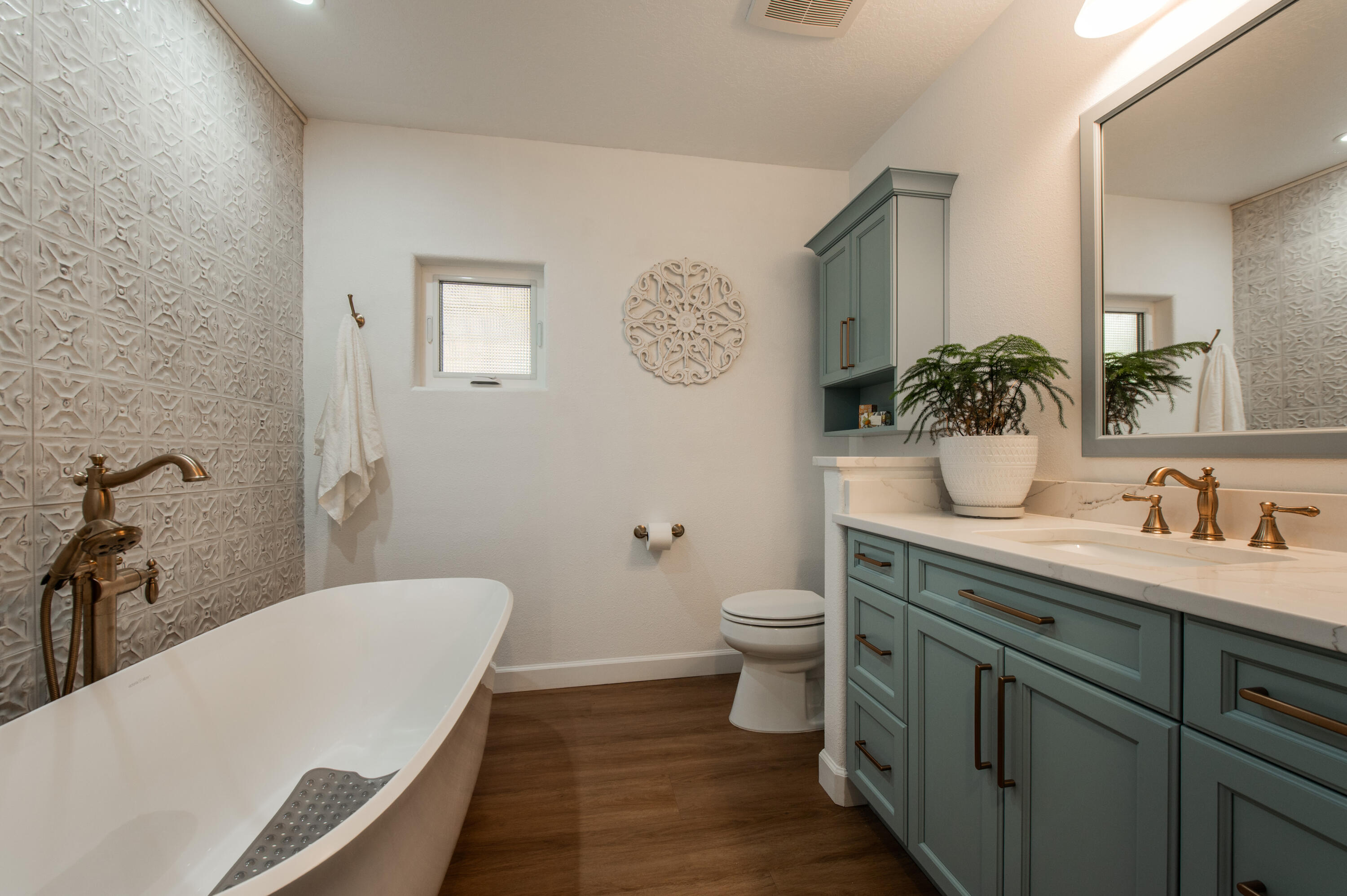 2700 RIO GRANDE Boulevard NW