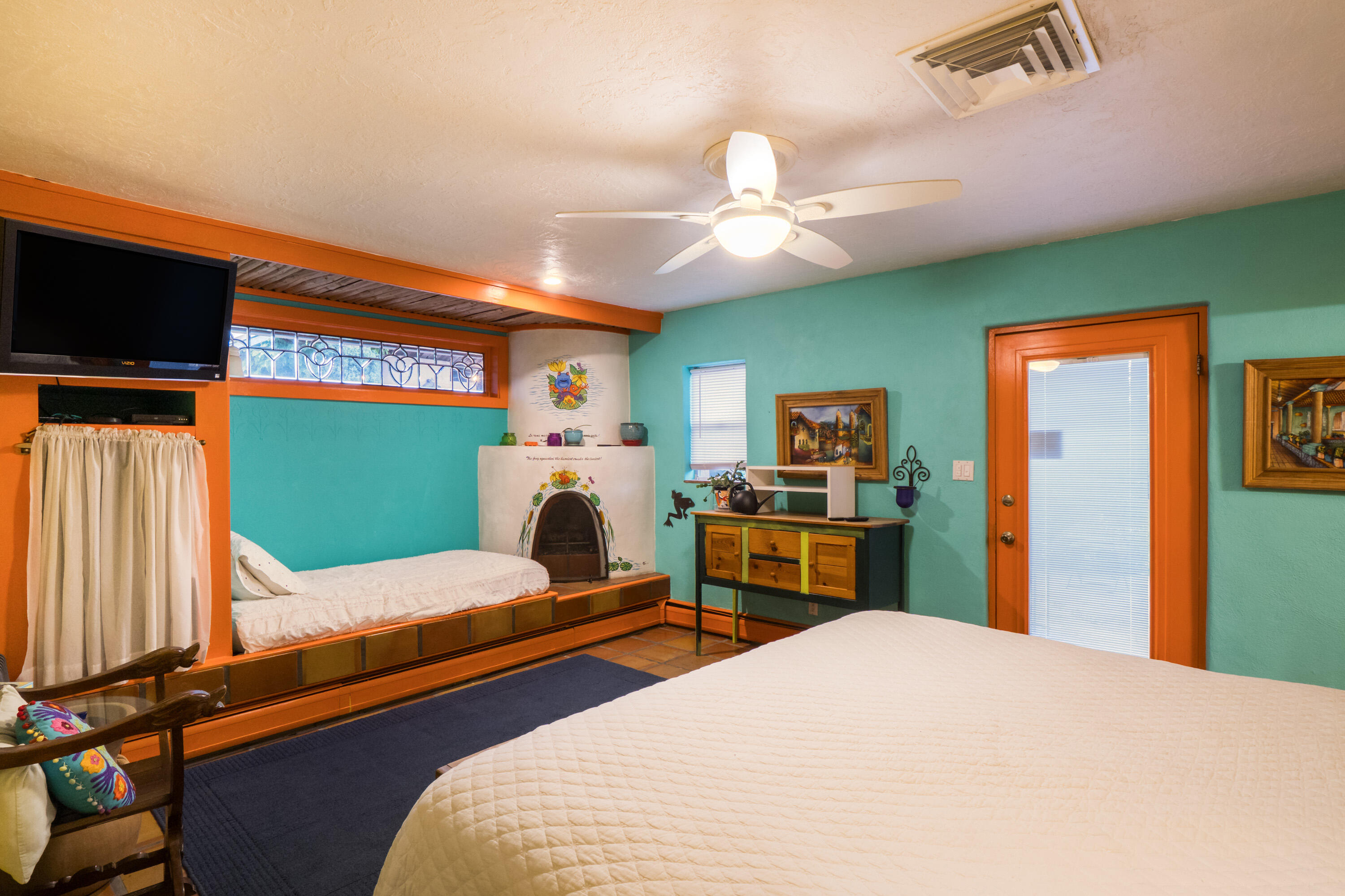 2700 RIO GRANDE Boulevard NW