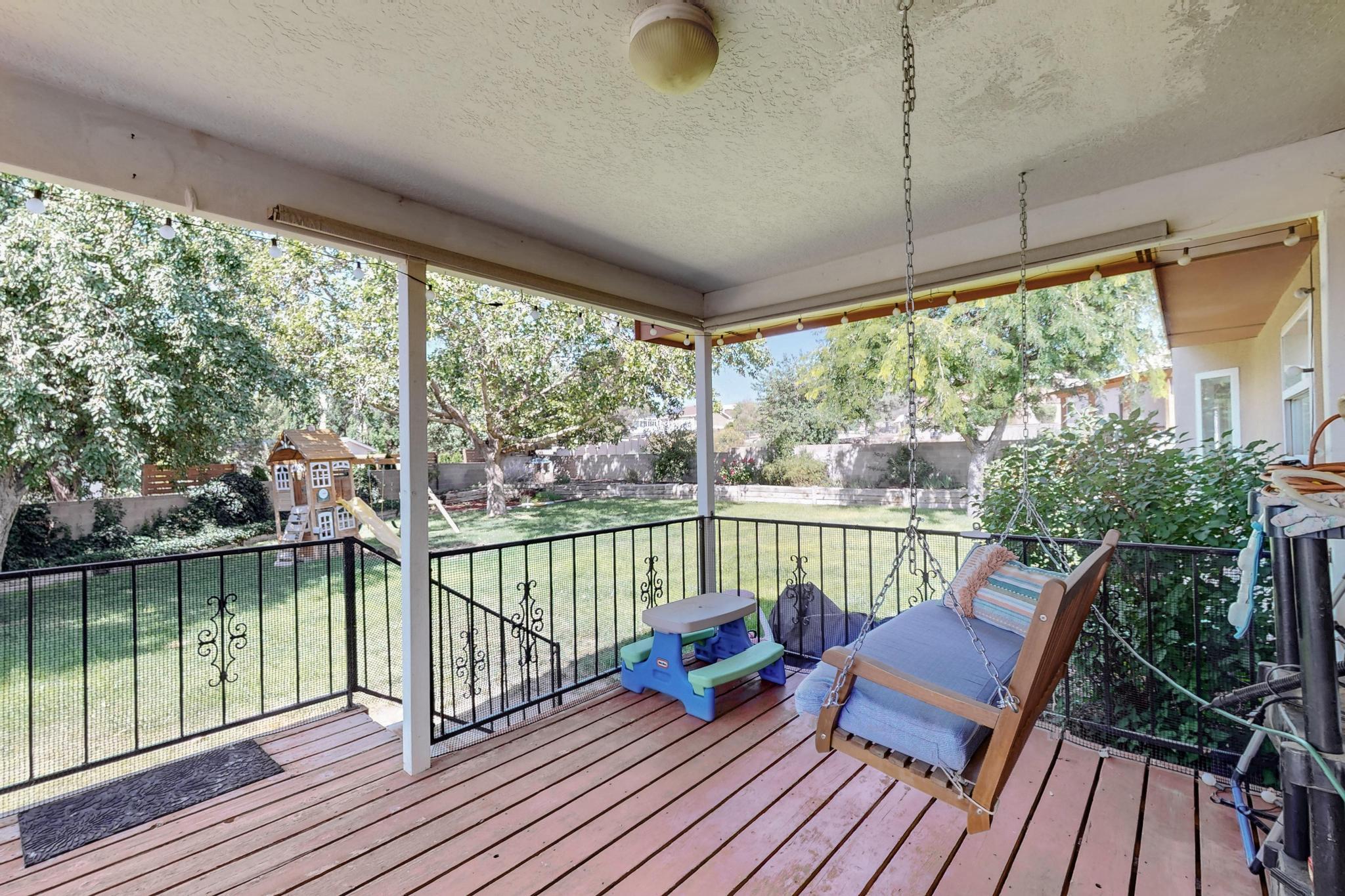 1421 HILLSIDE Drive