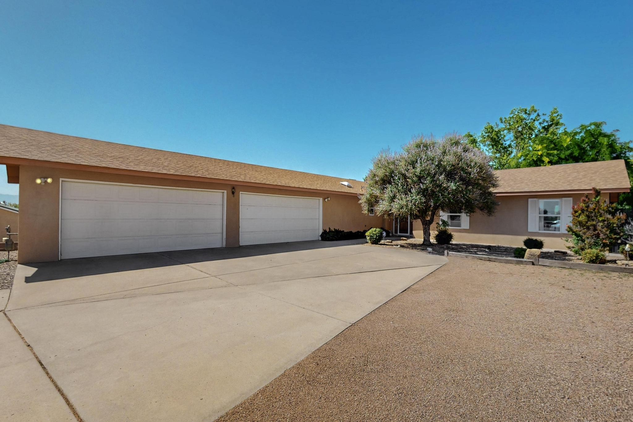 1421 HILLSIDE Drive