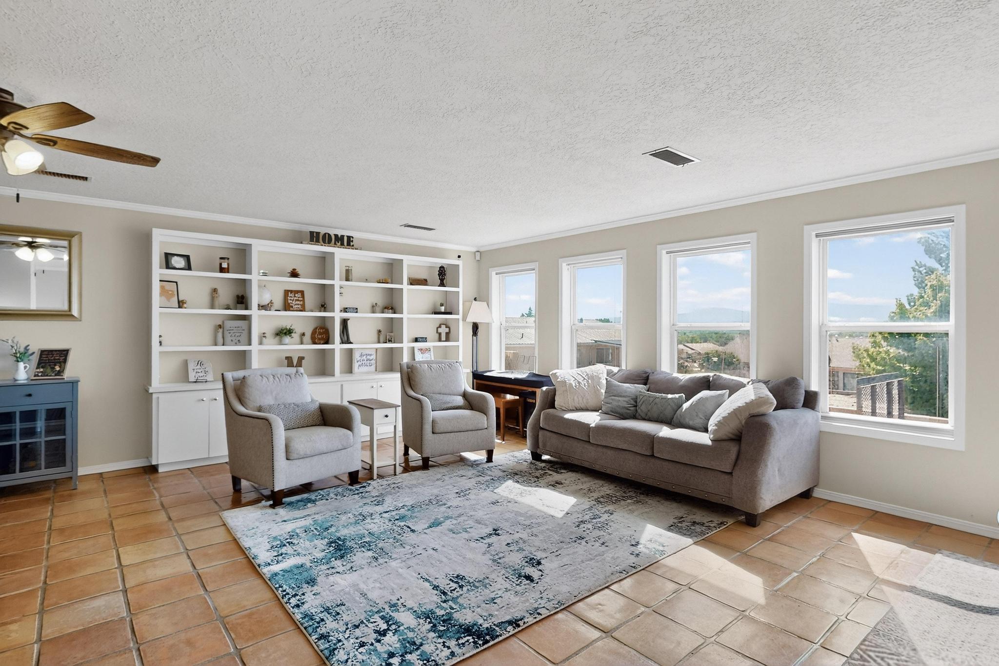 1421 HILLSIDE Drive