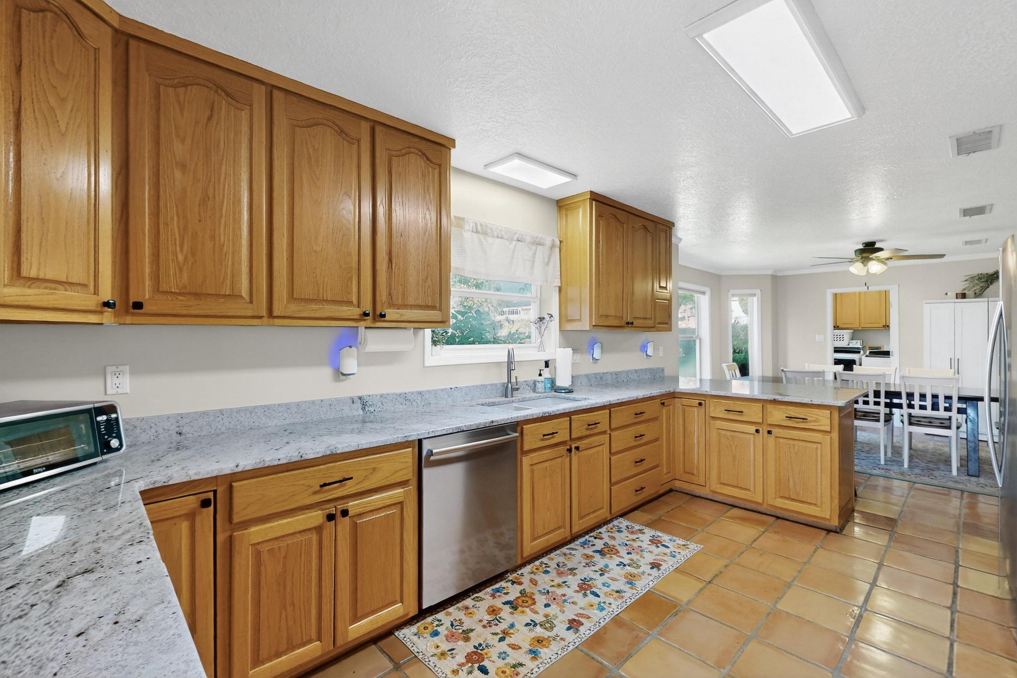 1421 HILLSIDE Drive