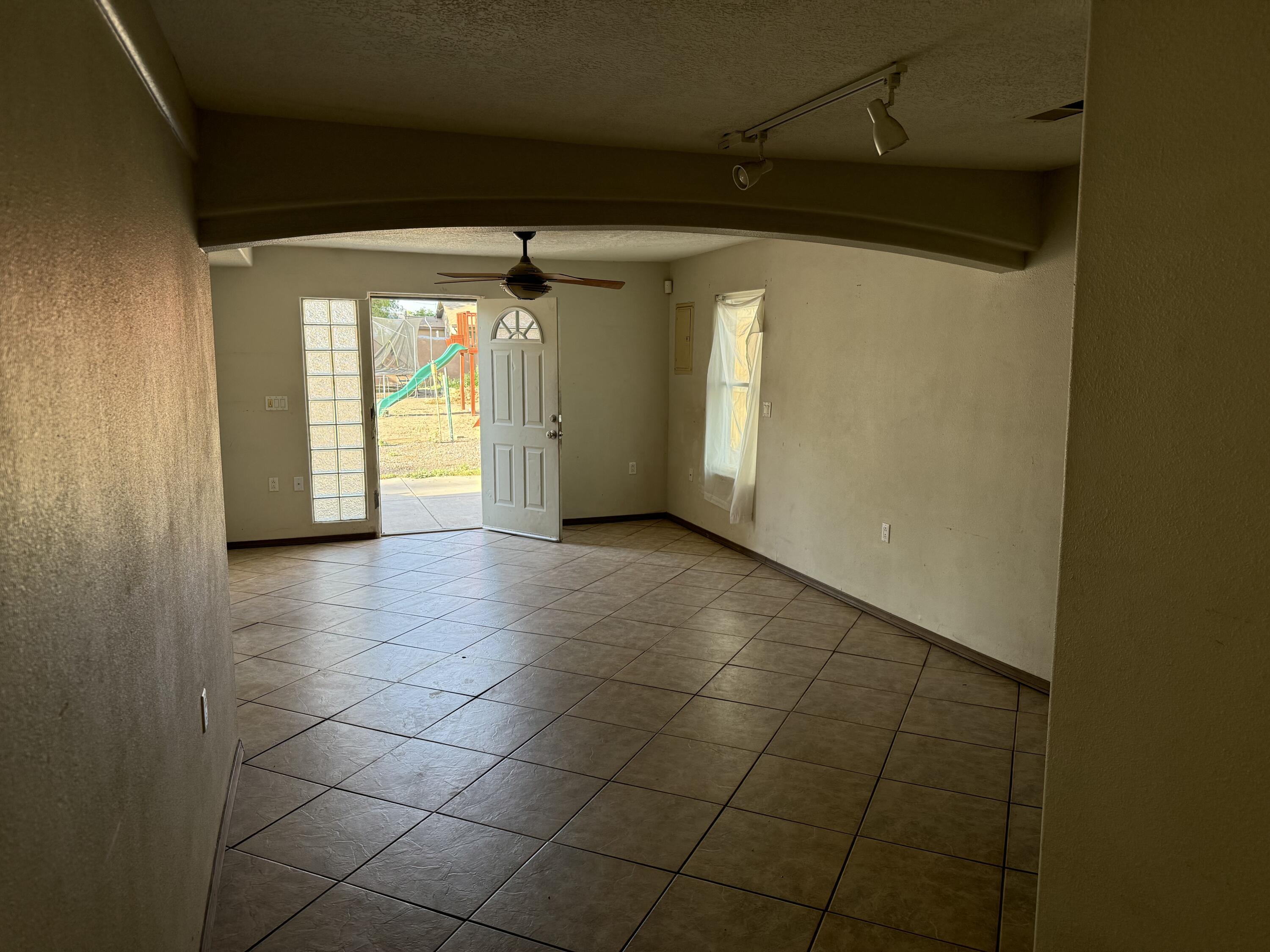 1511 YAKIMA Road SW