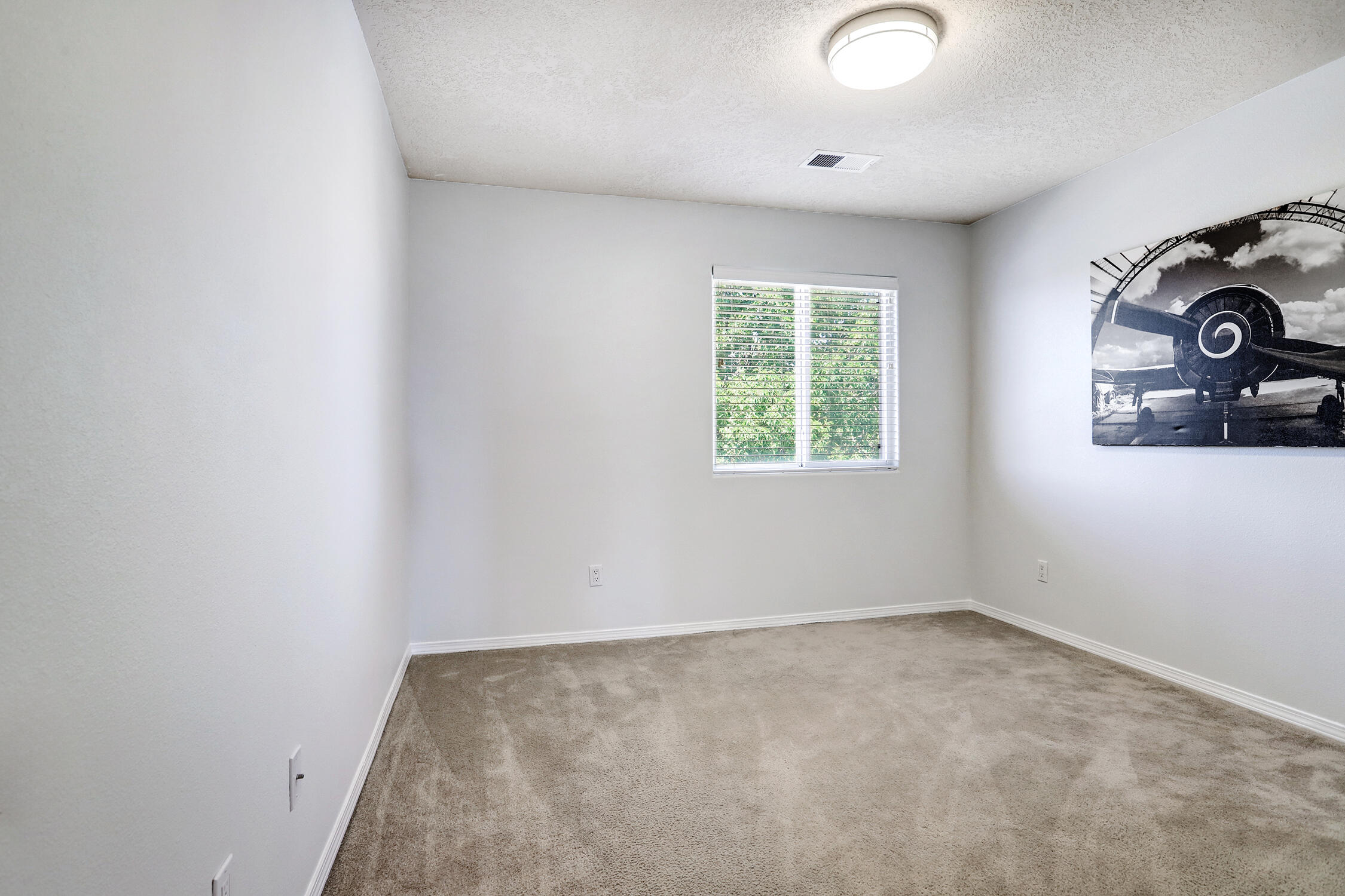 1712 AVENIDA REAL NW