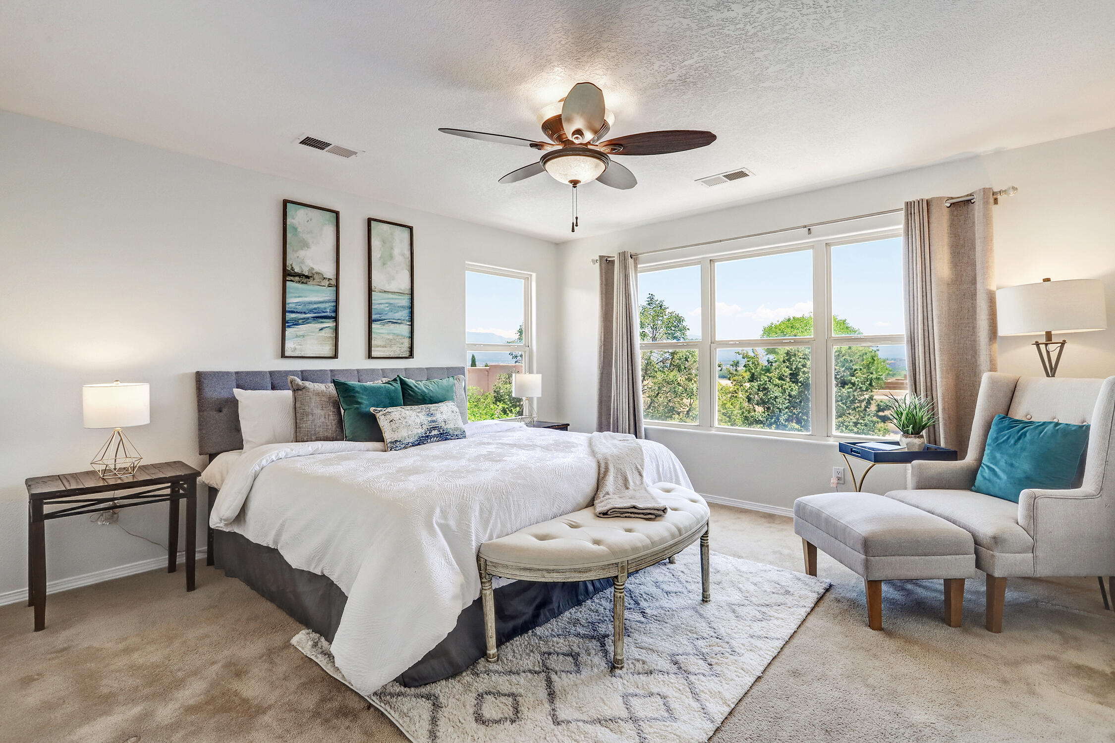 1712 AVENIDA REAL NW