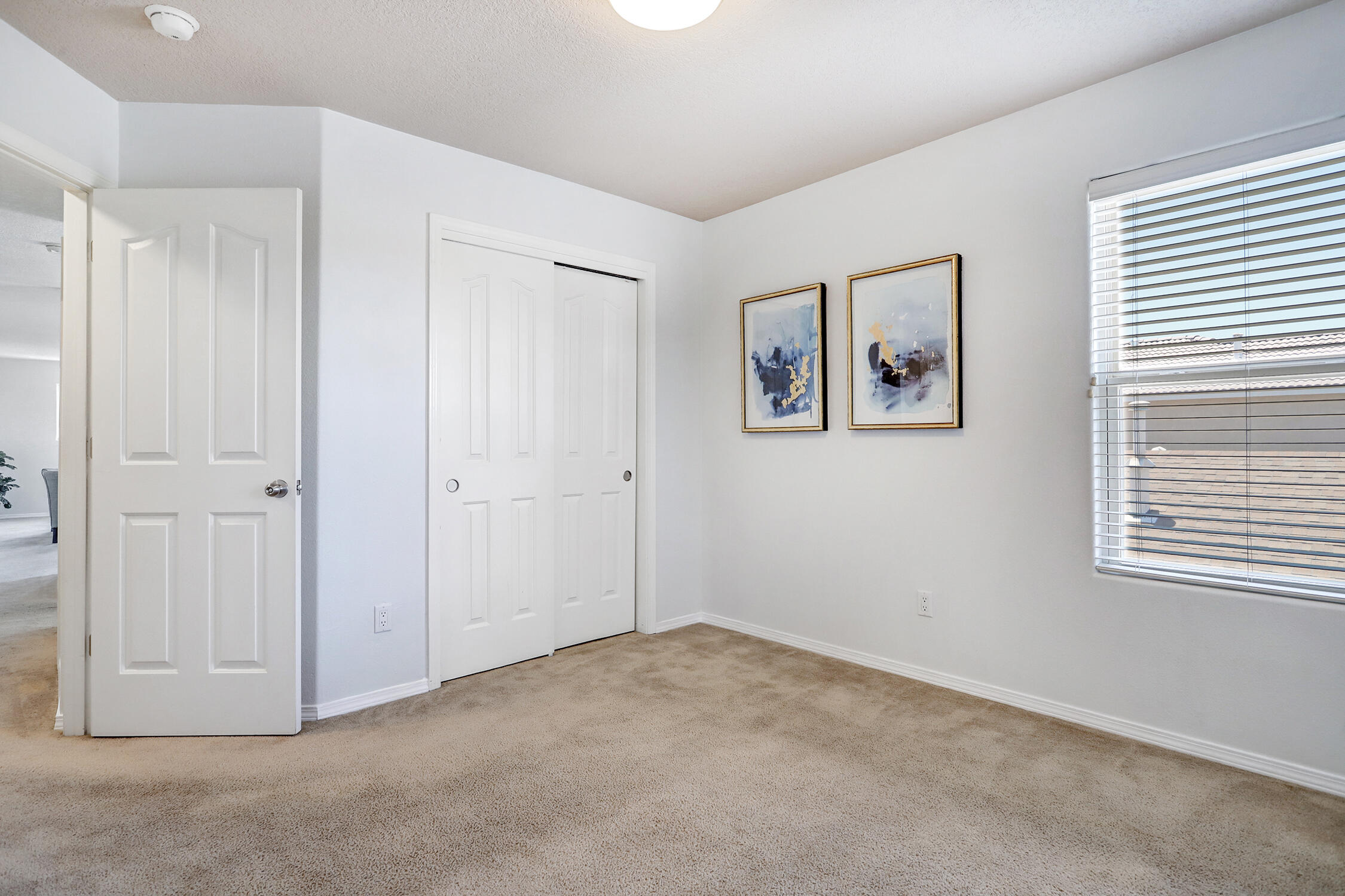 1712 AVENIDA REAL NW