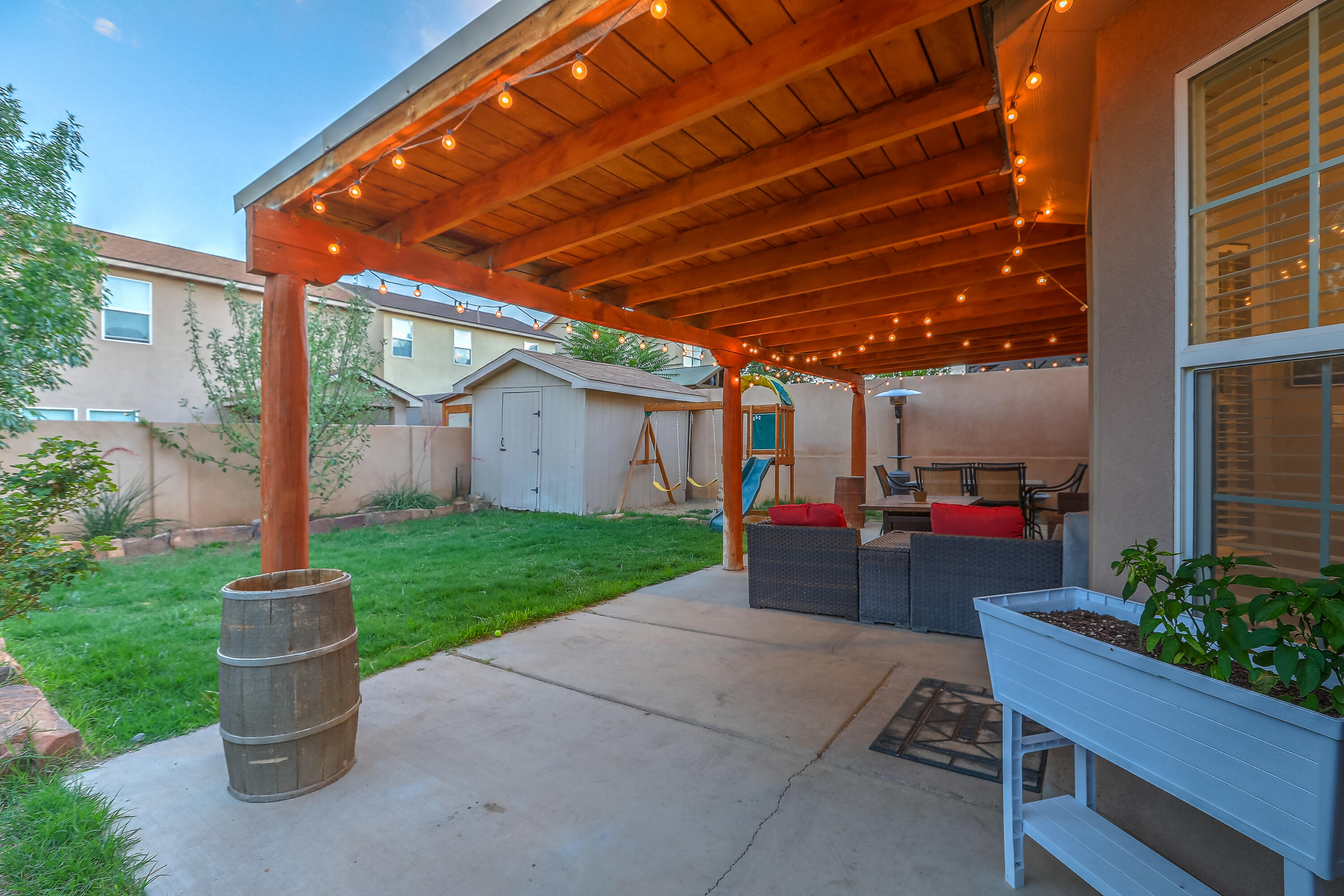 6148 ROSE PARK Avenue NW