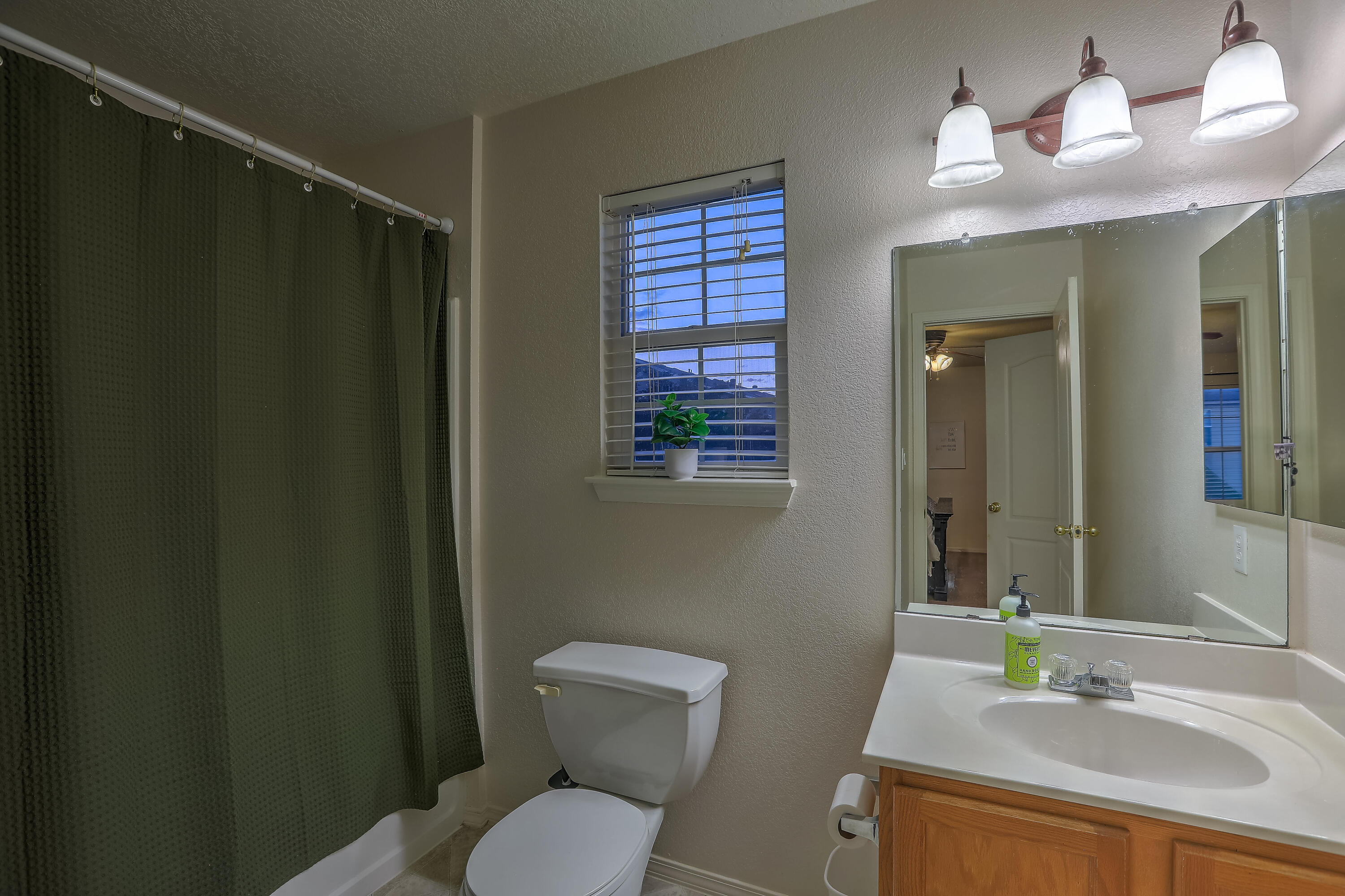 6148 ROSE PARK Avenue NW