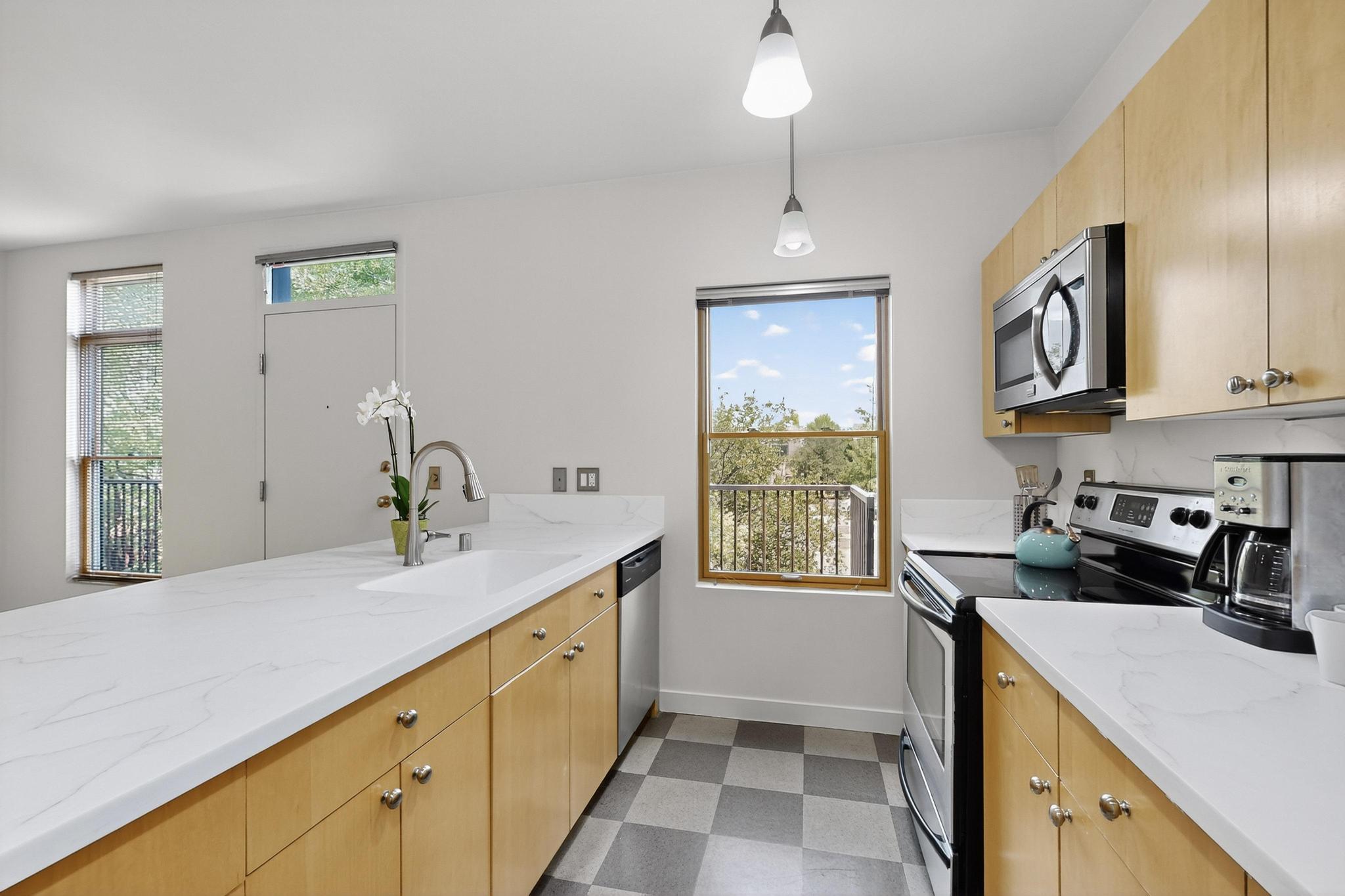 308 Bel Vedere Lane NE